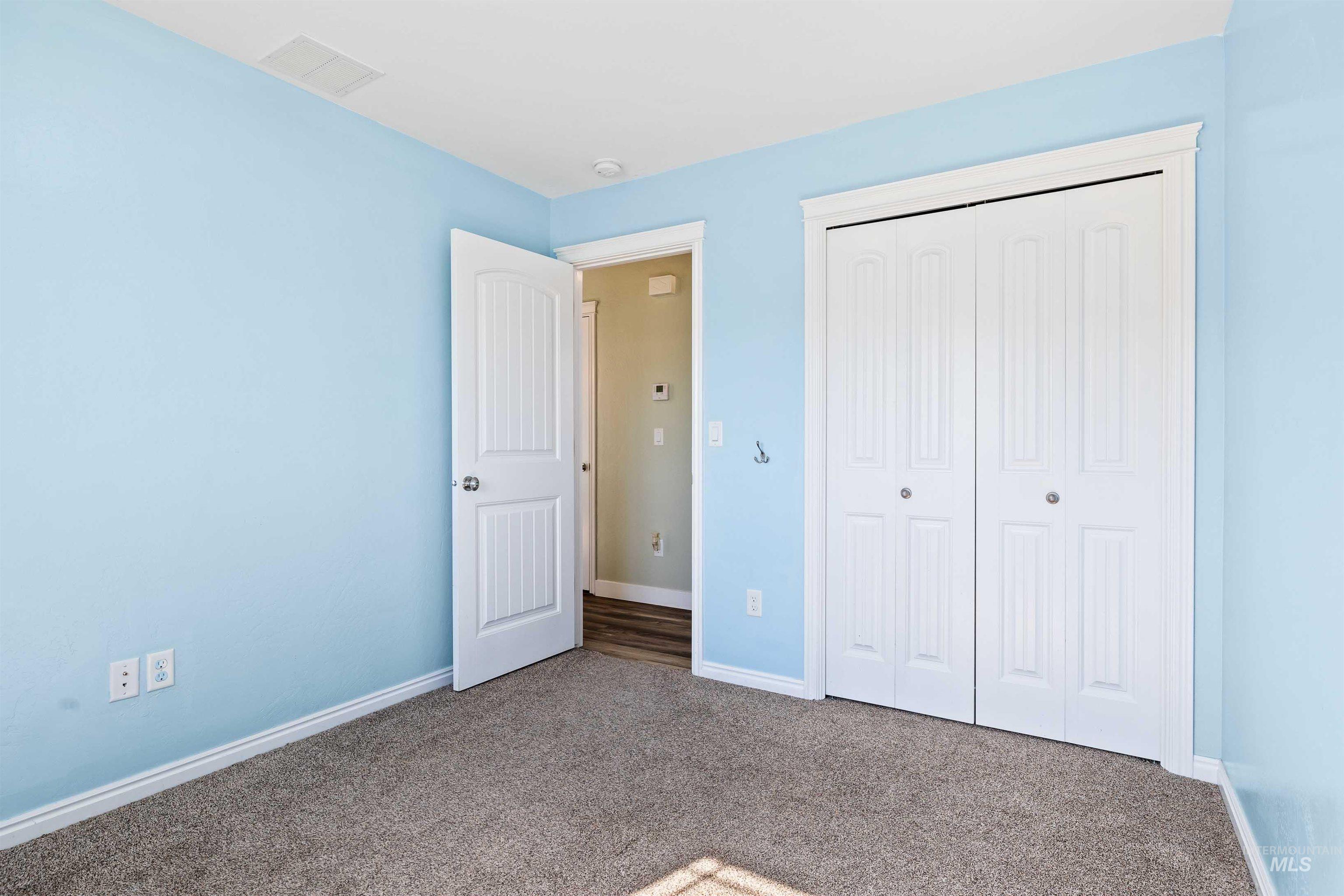 2421 Forge Street, Twin Falls, Idaho 83301, 3 Bedrooms, 2 Bathrooms, Residential For Sale, Price $390,000, 98984341
