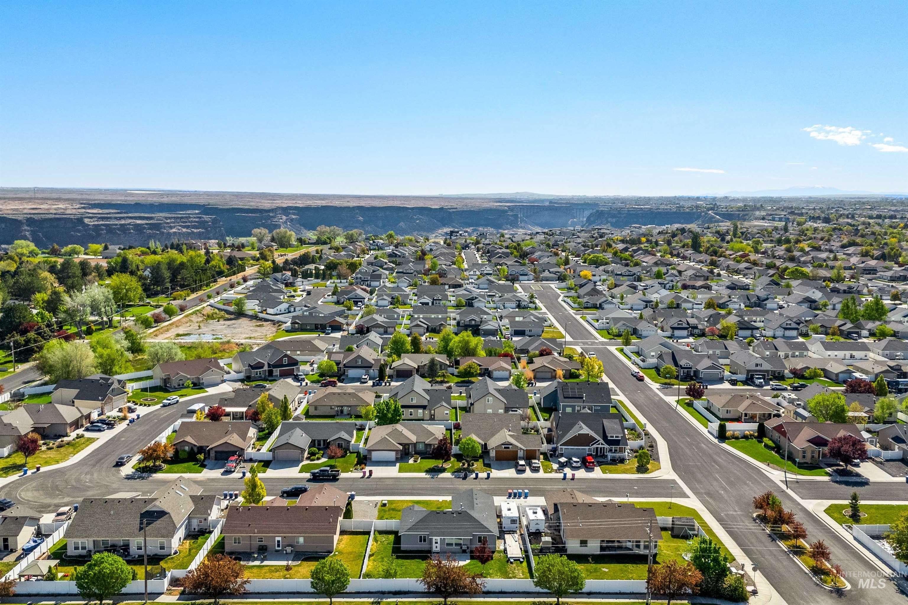 2421 Forge Street, Twin Falls, Idaho 83301, 3 Bedrooms, 2 Bathrooms, Residential For Sale, Price $390,000, 98984341