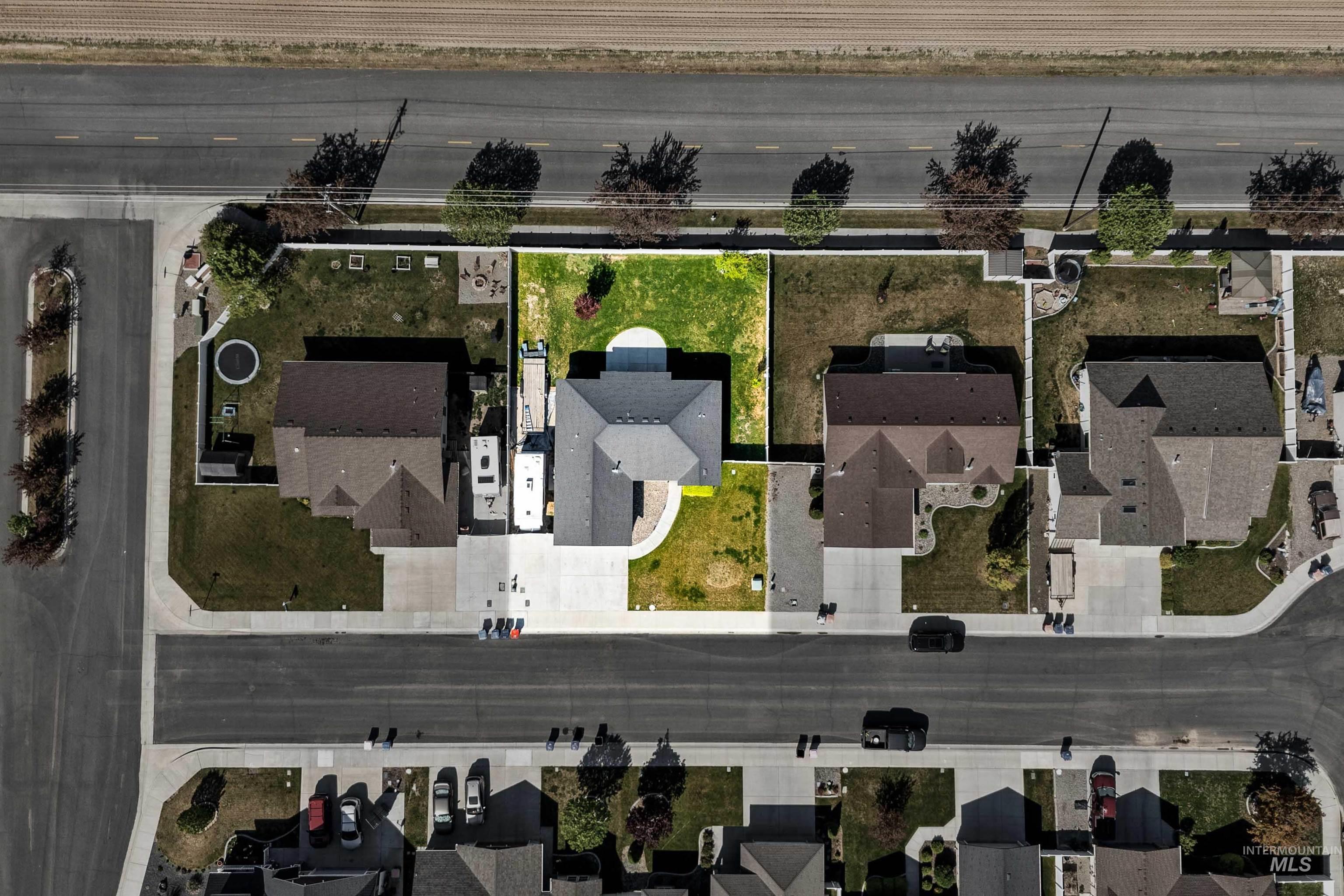 2421 Forge Street, Twin Falls, Idaho 83301, 3 Bedrooms, 2 Bathrooms, Residential For Sale, Price $390,000, 98984341