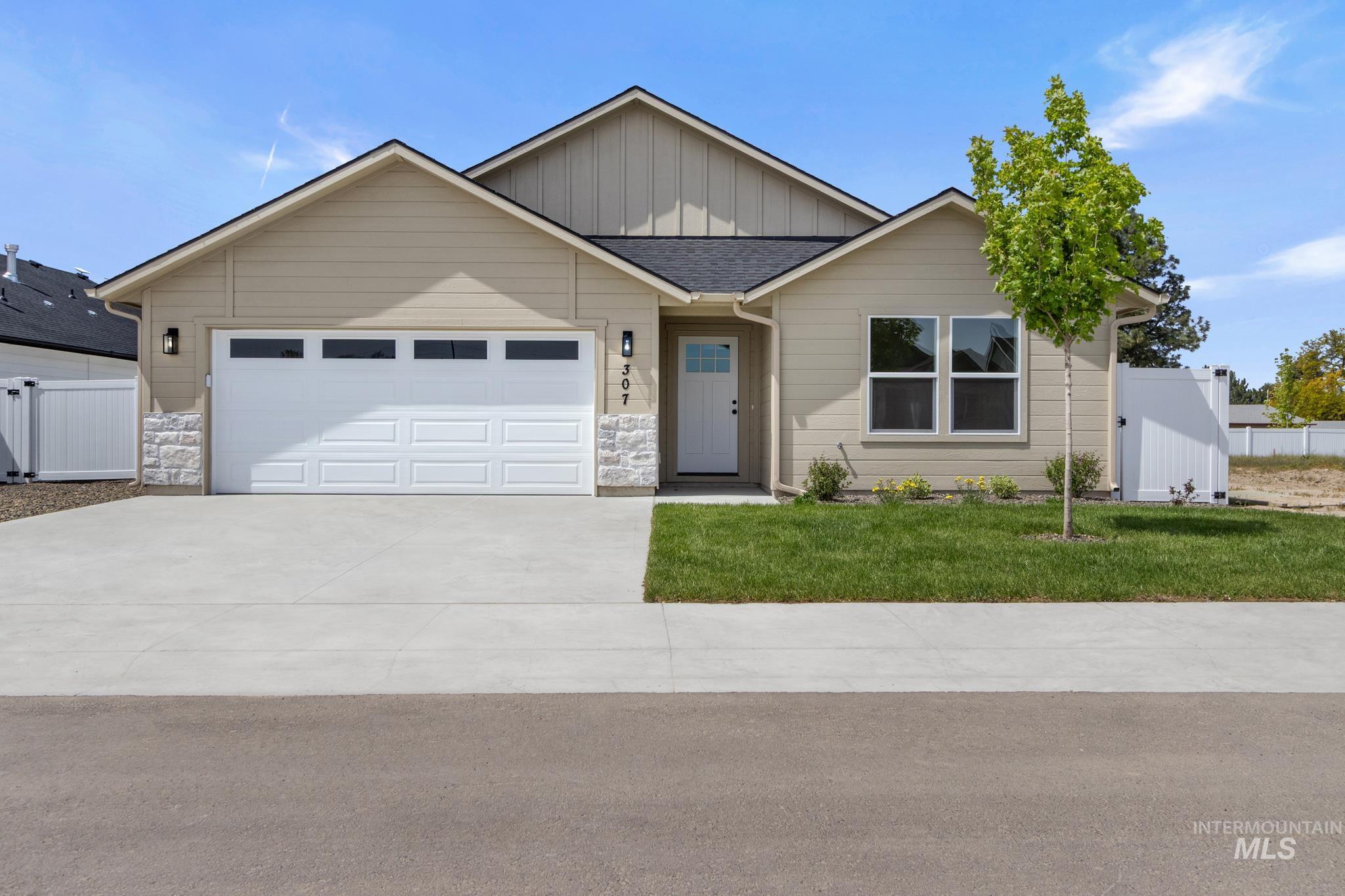 307 N. 11th. St., Parma, Idaho 83660, 4 Bedrooms, 2 Bathrooms, Residential For Sale, Price $395,000, 98984345