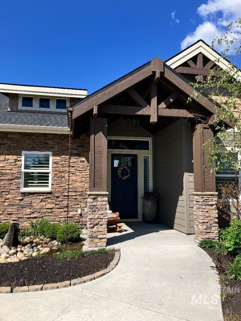 1912 N Lodge Creek Way, Eagle, Idaho 83616, 5 Bedrooms, 4 Bathrooms, Residential For Sale, Price $1,299,000,MLS 98984349