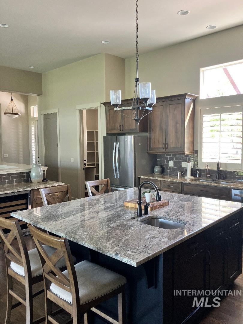 1912 N Lodge Creek Way, Eagle, Idaho 83616, 5 Bedrooms, 4 Bathrooms, Residential For Sale, Price $1,299,000,MLS 98984349