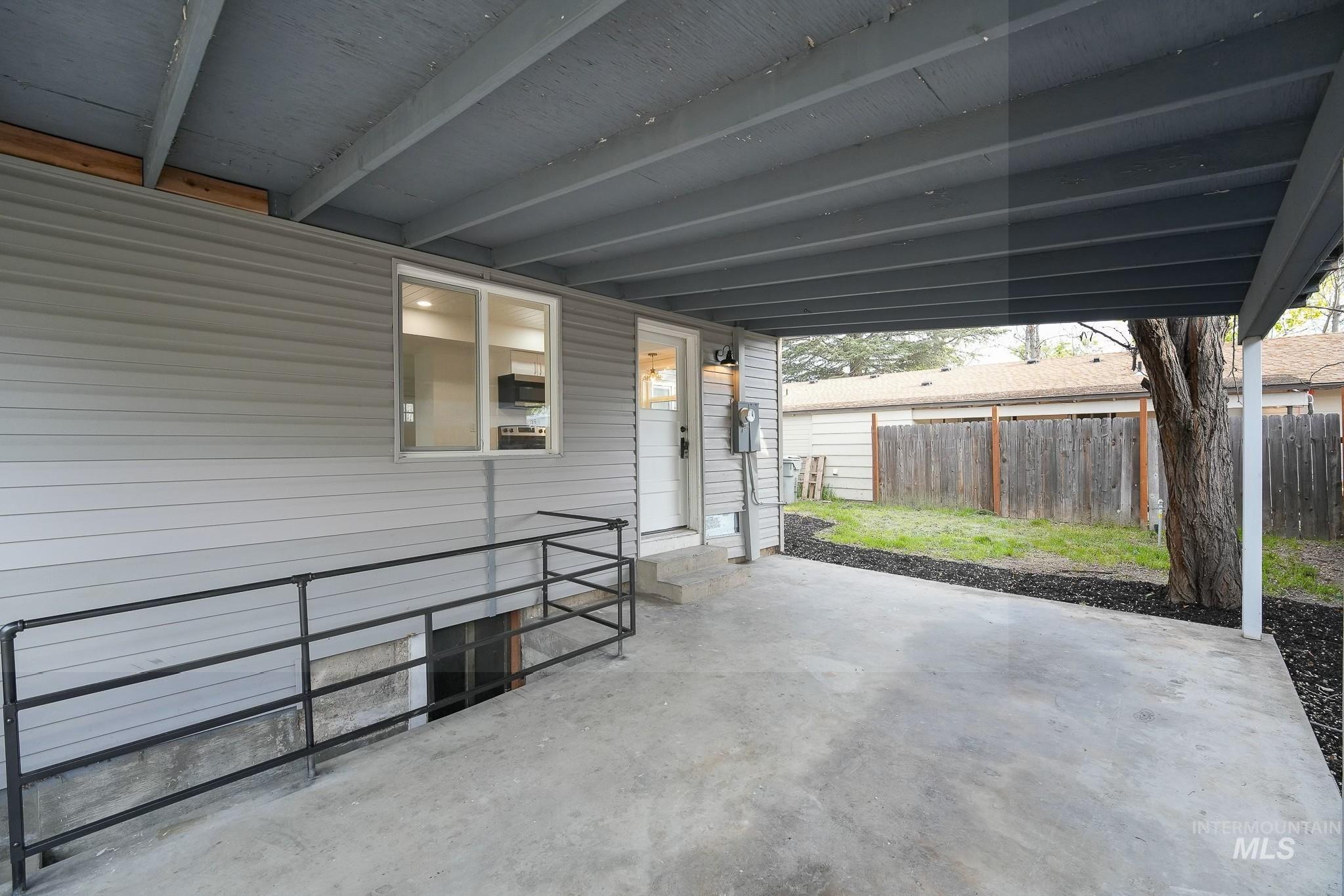 124 S Maple St, Nampa, Idaho 83686, 1 Bedroom, 1 Bathroom, Residential For Sale, Price $308,000, 98984352