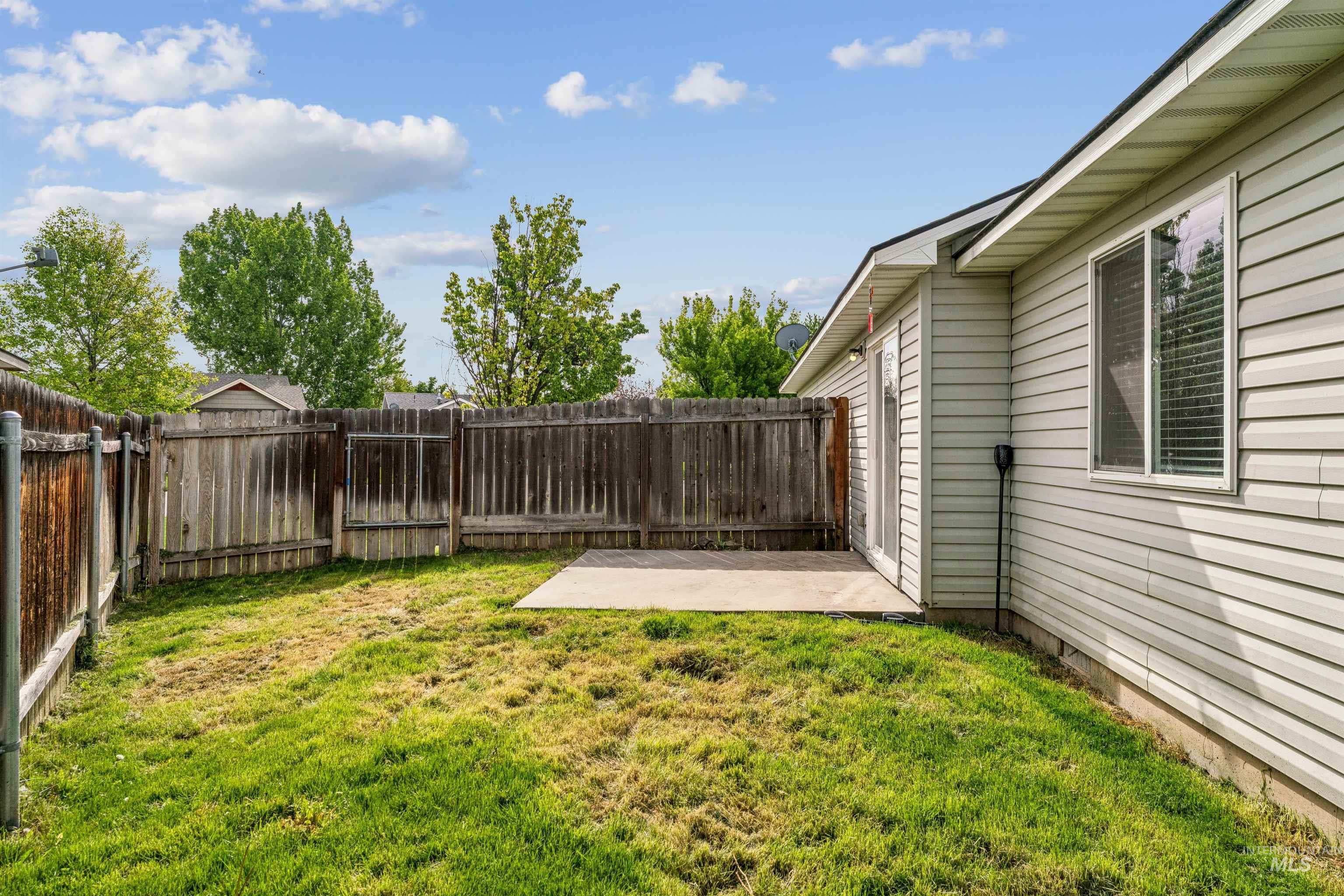 321 Pietra Way, Caldwell, Idaho 83605, 3 Bedrooms, 2 Bathrooms, Residential For Sale, Price $349,900, 98984359
