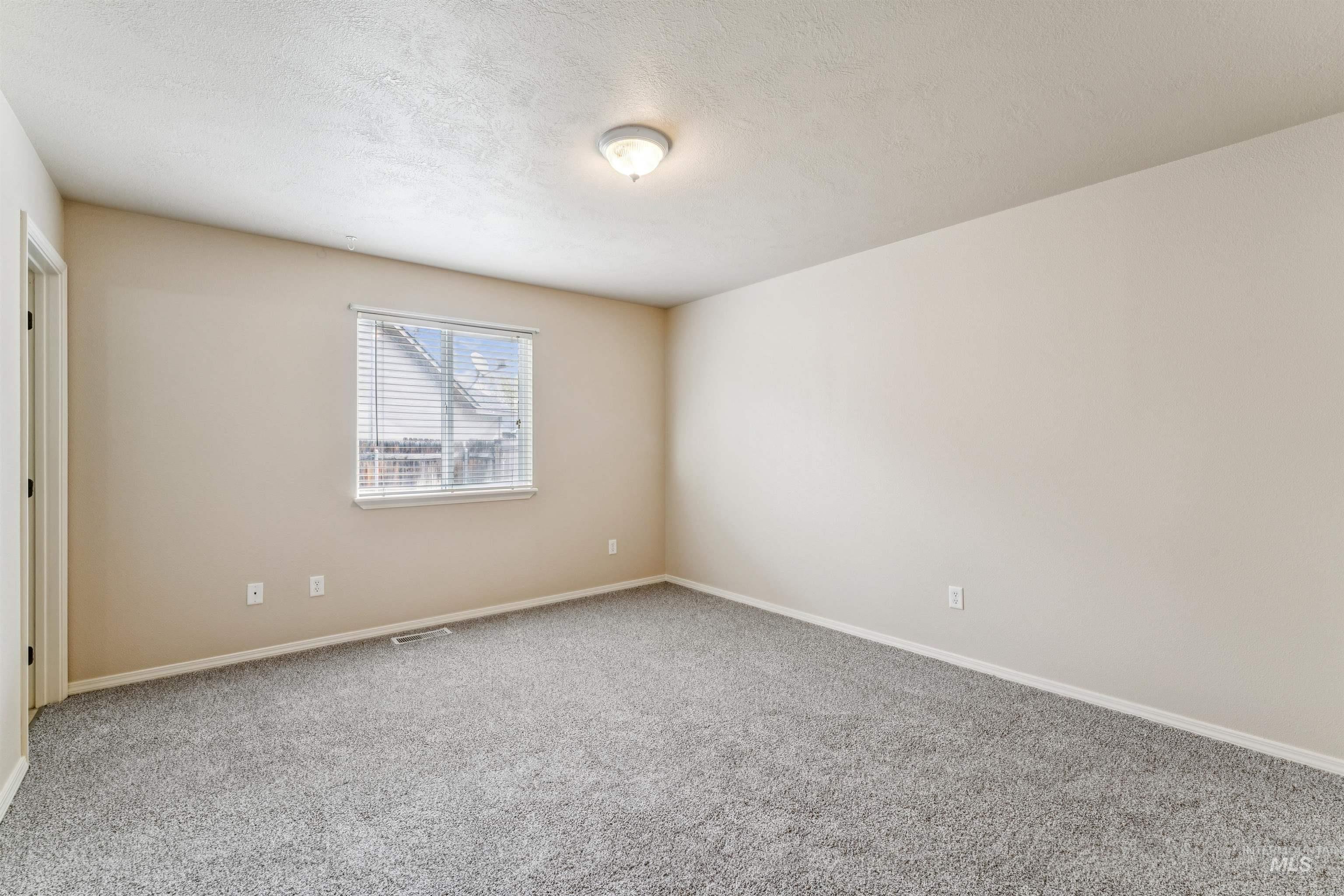 321 Pietra Way, Caldwell, Idaho 83605, 3 Bedrooms, 2 Bathrooms, Residential For Sale, Price $349,900, 98984359