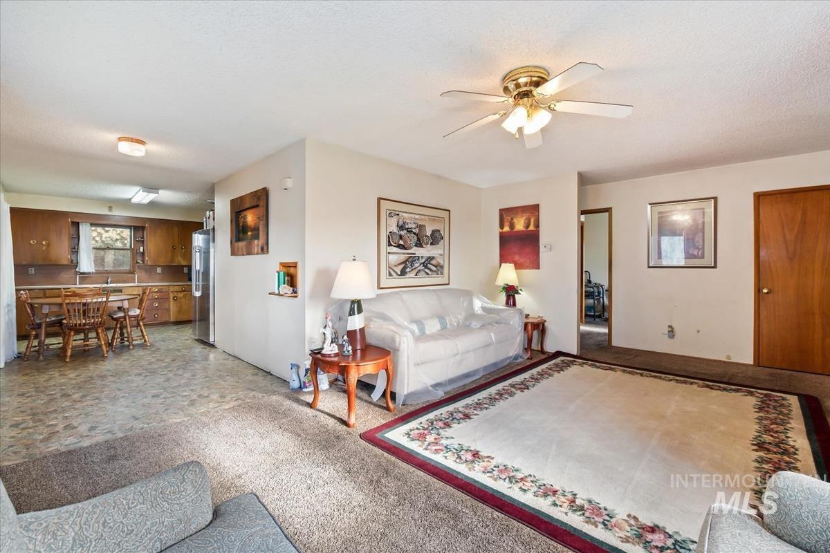 404 S Whitley Dr, Fruitland, Idaho 83619, 3 Bedrooms, 1 Bathroom, Residential For Sale, Price $239,900, 98984360