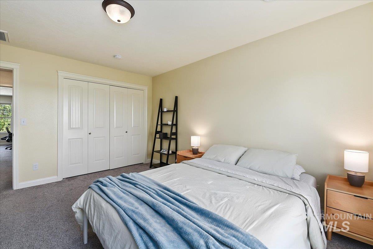 1173 W Hitchcock St, Meridian, Idaho 83646, 5 Bedrooms, 3.5 Bathrooms, Residential For Sale, Price $815,000, 98984361