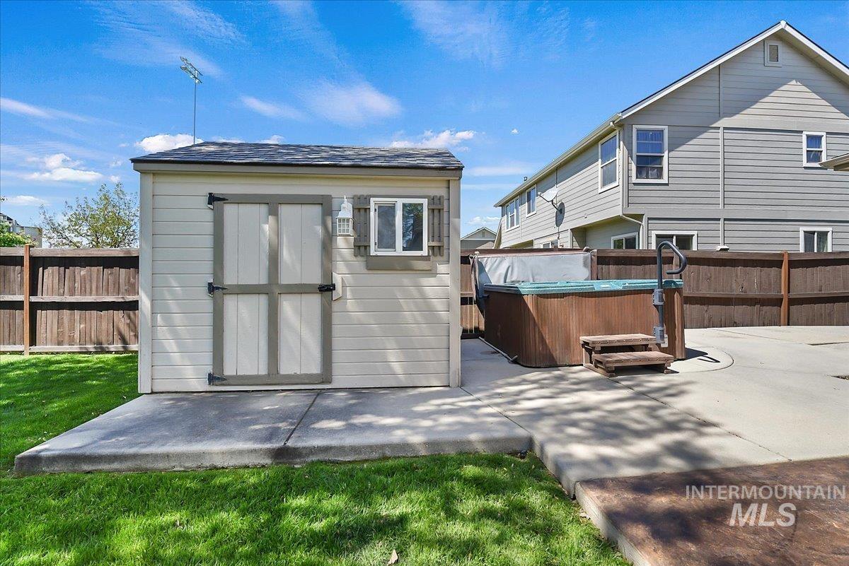 1173 W Hitchcock St, Meridian, Idaho 83646, 5 Bedrooms, 3.5 Bathrooms, Residential For Sale, Price $815,000, 98984361