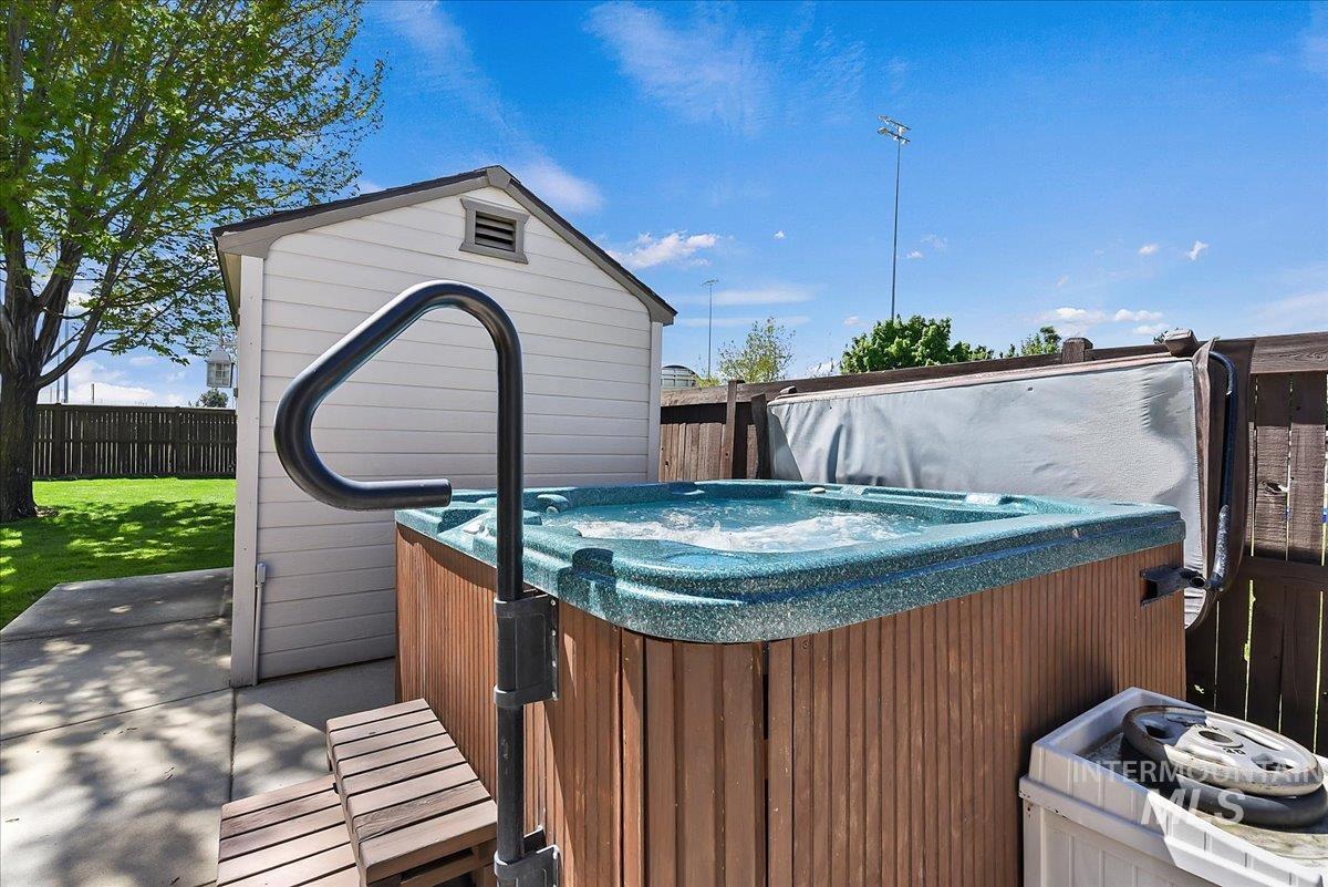 1173 W Hitchcock St, Meridian, Idaho 83646, 5 Bedrooms, 3.5 Bathrooms, Residential For Sale, Price $815,000, 98984361
