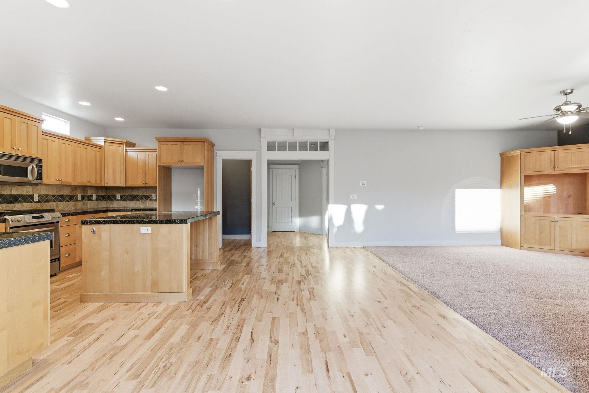 930 W Cagney Dr., Meridian, Idaho 83646-4789, 4 Bedrooms, 2.5 Bathrooms, Residential For Sale, Price $679,900, 98984365