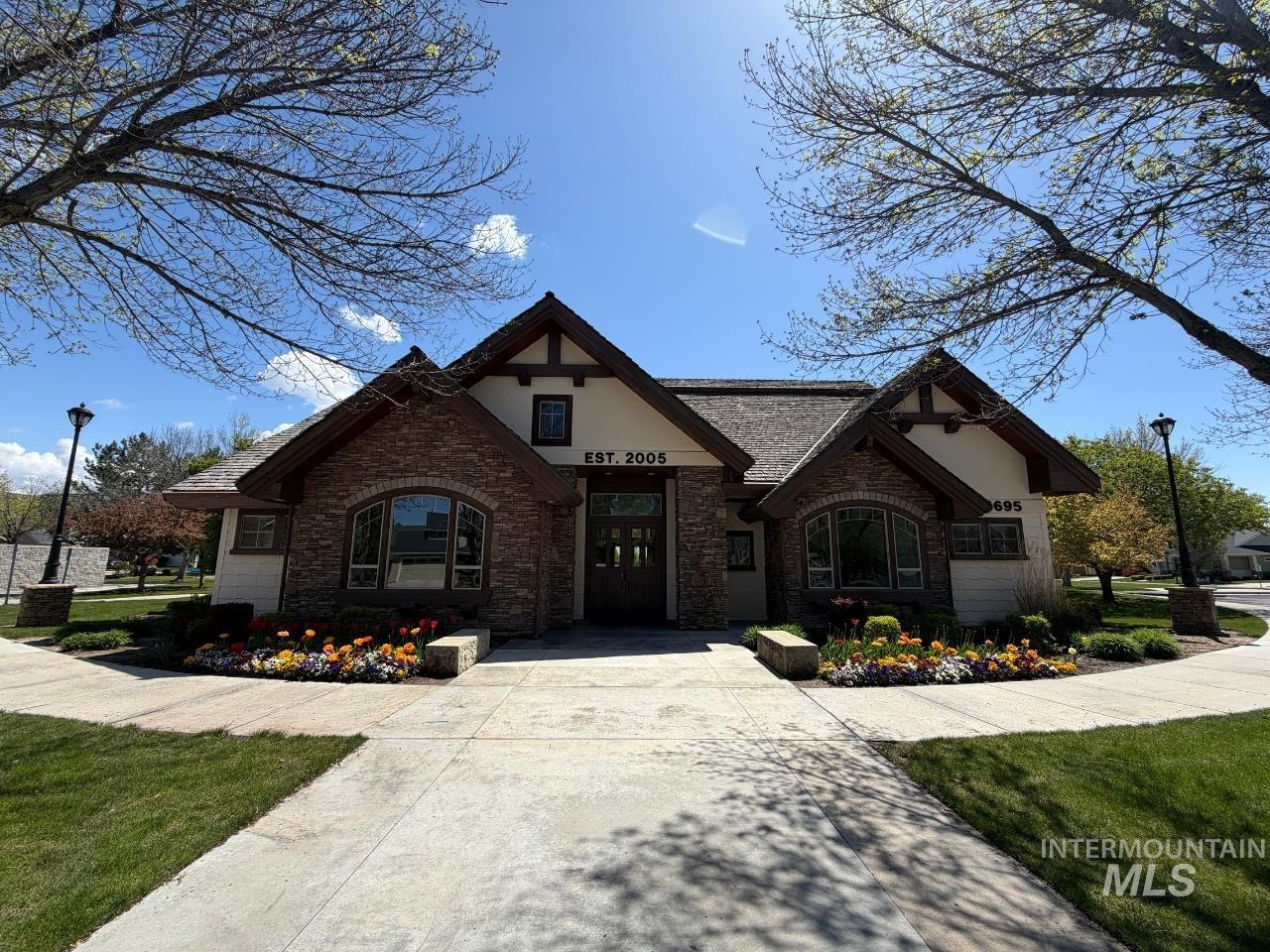 930 W Cagney Dr., Meridian, Idaho 83646-4789, 4 Bedrooms, 2.5 Bathrooms, Residential For Sale, Price $679,900, 98984365
