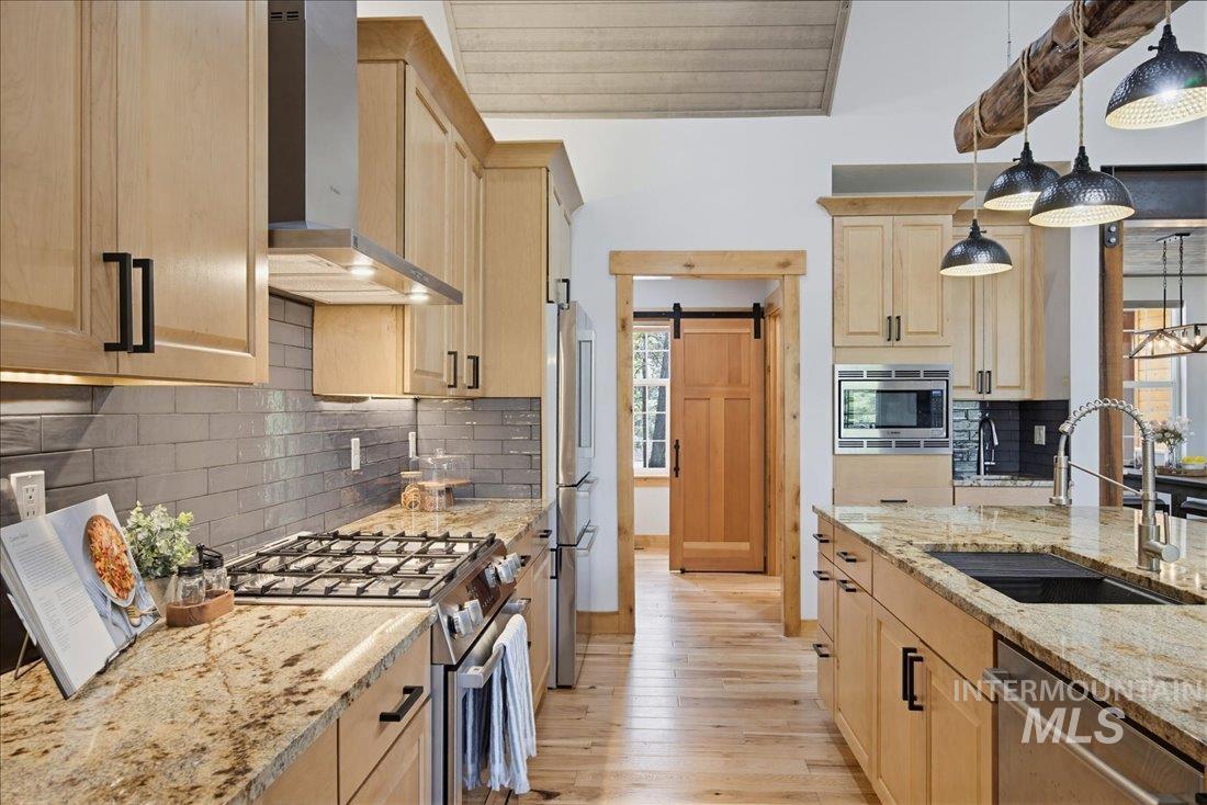 1051 Bitterrot, McCall, Idaho 83683, 4 Bedrooms, 3.5 Bathrooms, Residential For Sale, Price $1,695,000,MLS 98984367