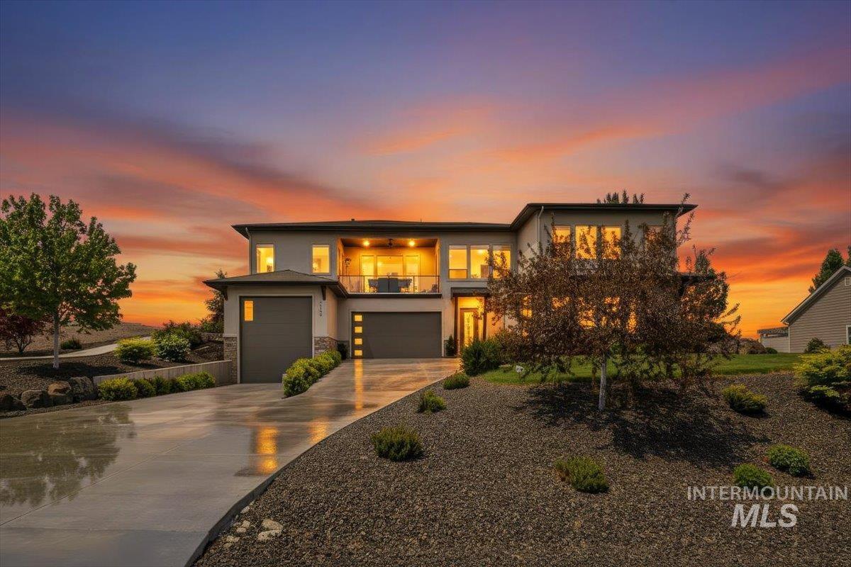 7760 N Grand Ridge Lane, Eagle, Idaho 83616-0000, 4 Bedrooms, 2.5 Bathrooms, Residential For Sale, Price $1,185,000, 98984369