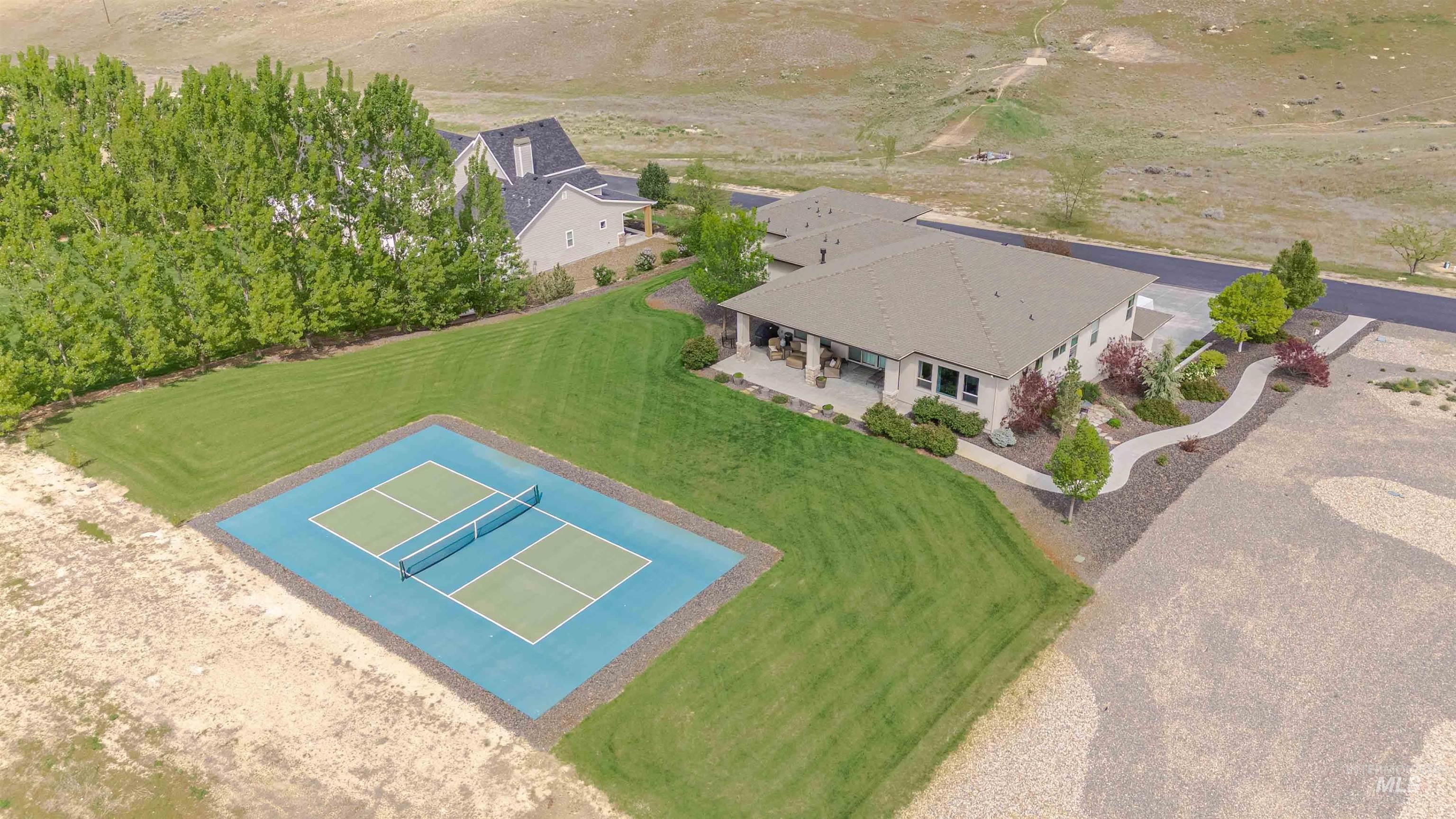 7760 N Grand Ridge Lane, Eagle, Idaho 83616-0000, 4 Bedrooms, 2.5 Bathrooms, Residential For Sale, Price $1,185,000, 98984369