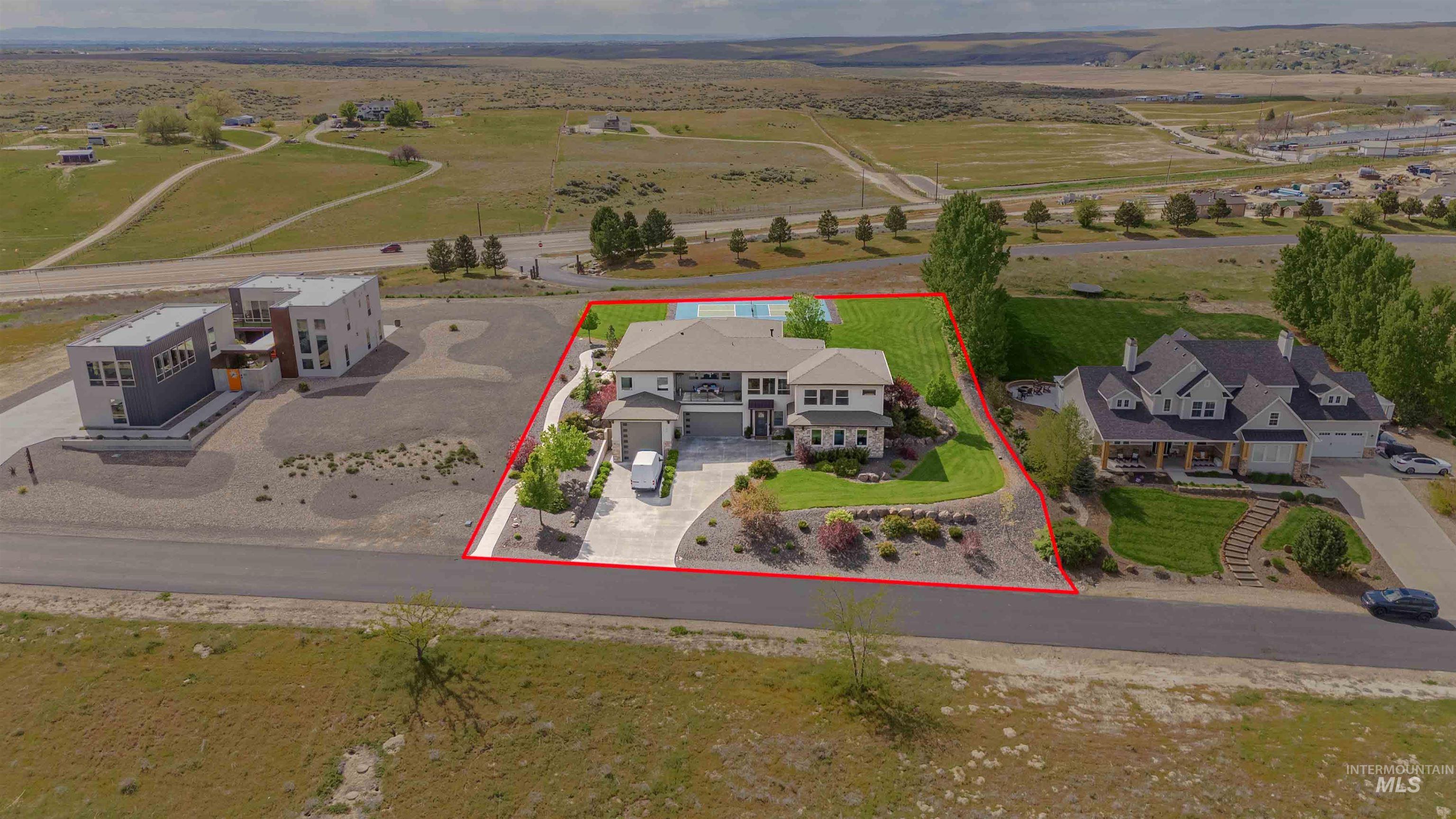 7760 N Grand Ridge Lane, Eagle, Idaho 83616-0000, 4 Bedrooms, 2.5 Bathrooms, Residential For Sale, Price $1,185,000, 98984369