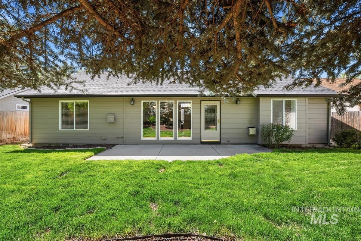 802 N Echohawk Way, Eagle, Idaho 83616, 3 Bedrooms, 2 Bathrooms, Residential For Sale, Price $524,900,MLS 98984378