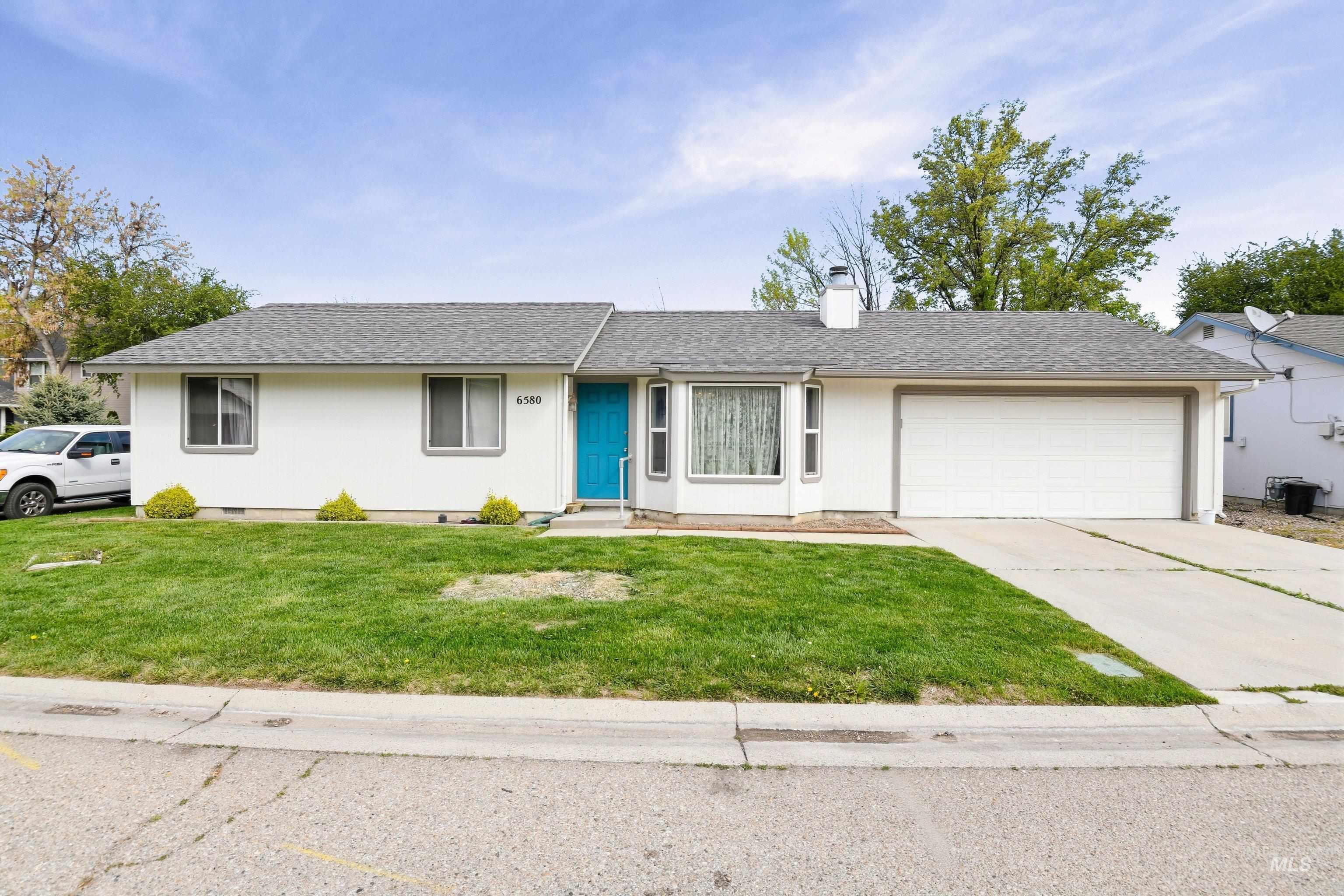 6580 W W Elmer Lane, Boise, Idaho 83714, 3 Bedrooms, 2 Bathrooms, Residential For Sale, Price $375,000,MLS 98984379