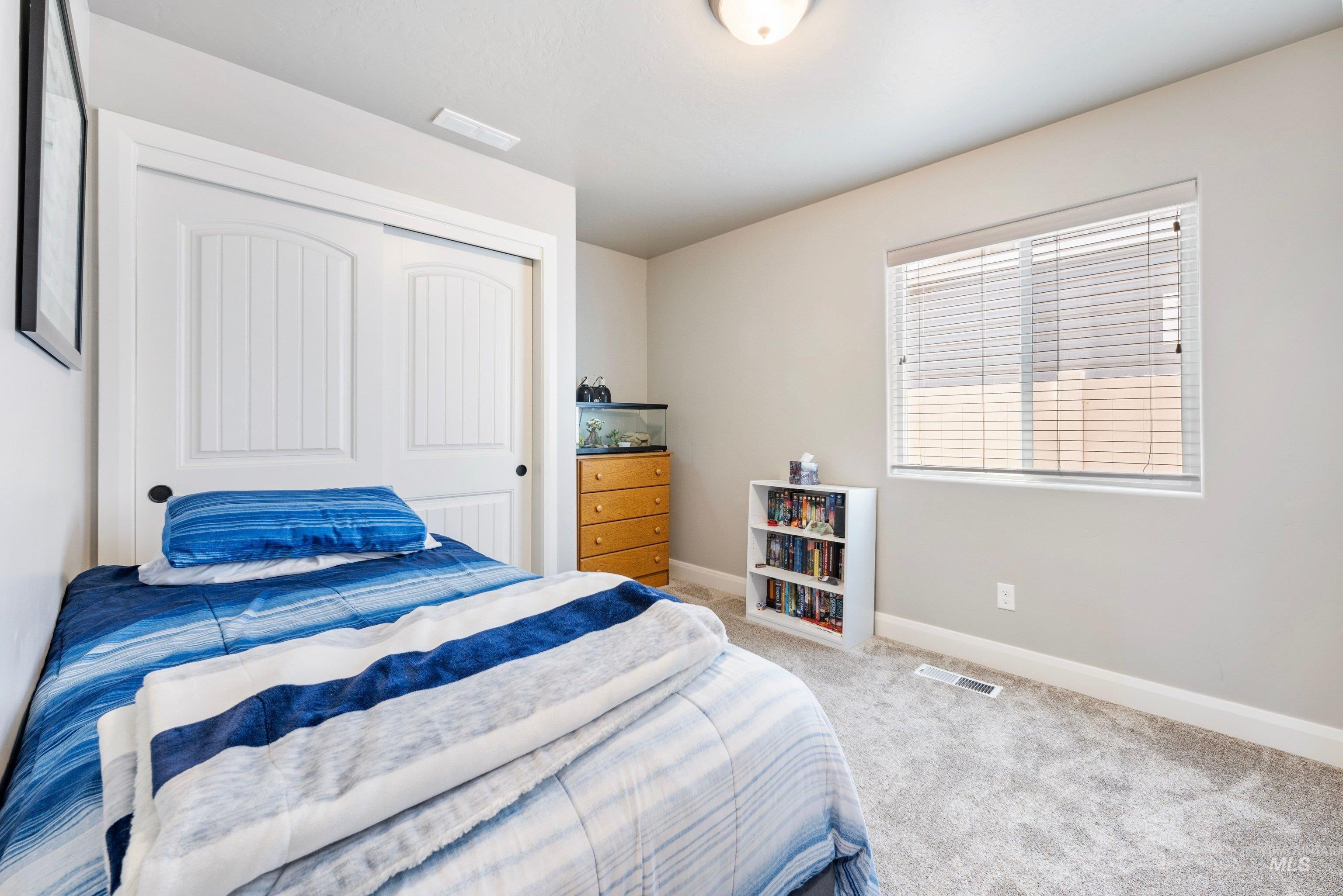 5493 W Los Flores St, Meridian, Idaho 83646, 4 Bedrooms, 2 Bathrooms, Residential For Sale, Price $479,900,MLS 98984380