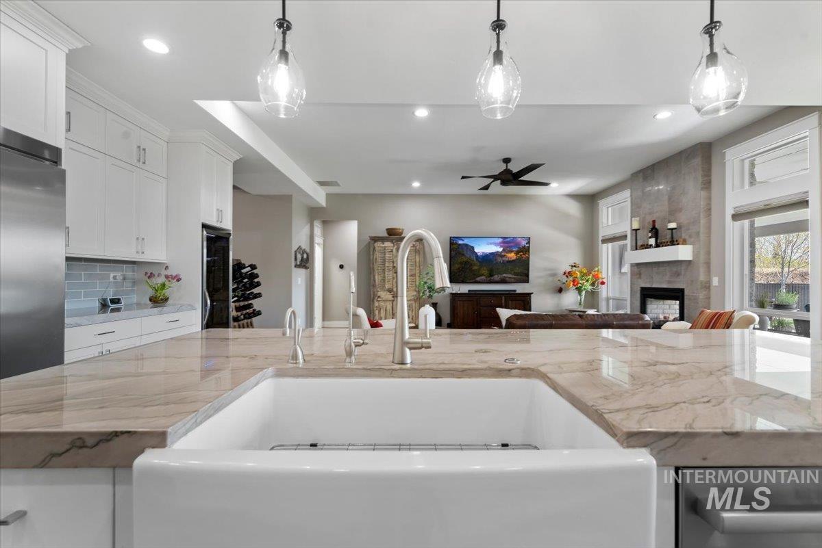 2889 E Columbus River Court, Nampa, Idaho 83686, 3 Bedrooms, 3.5 Bathrooms, Residential For Sale, Price $799,900, 98984382
