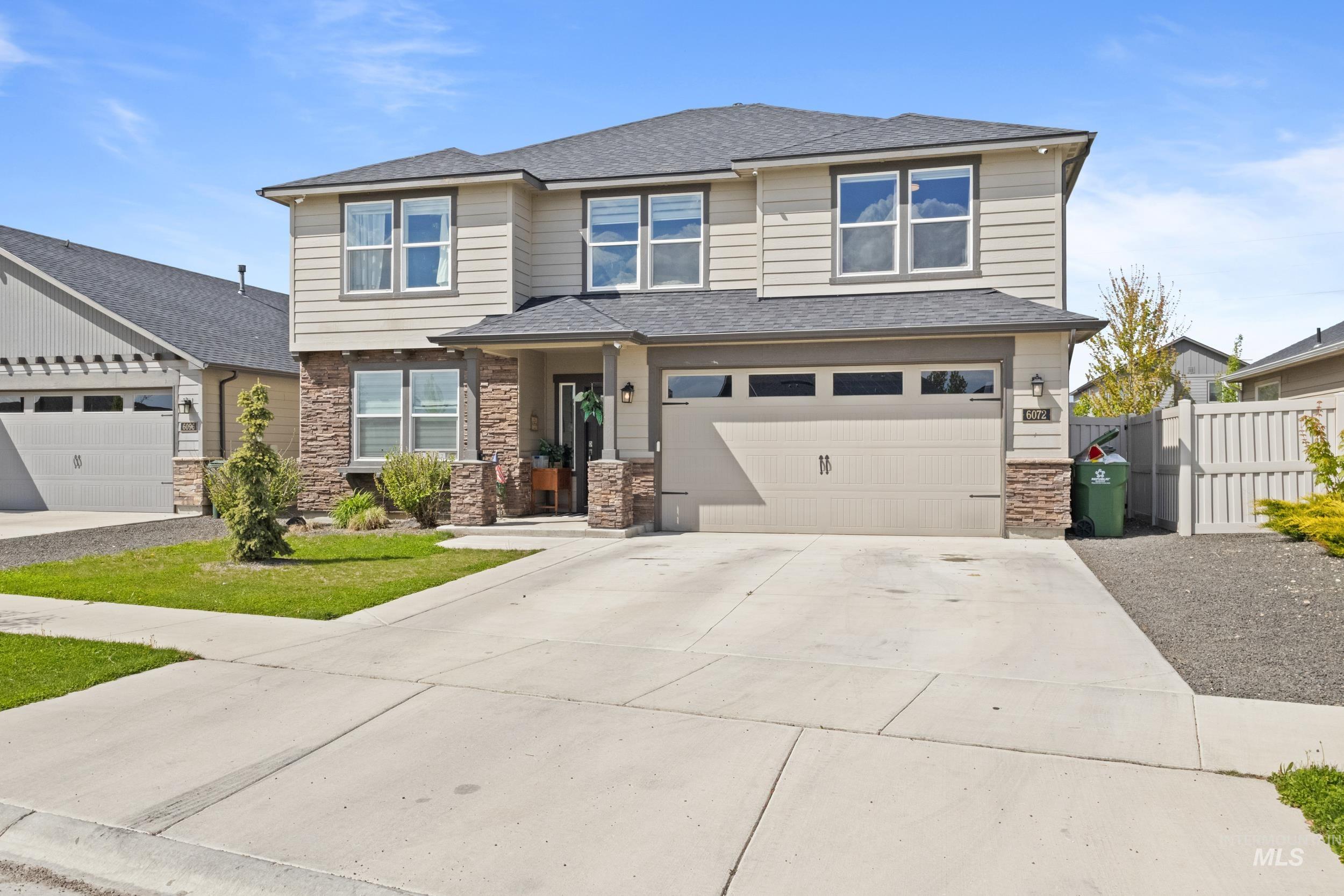 6072 W Quintale Dr, Meridian, Idaho 83646, 4 Bedrooms, 2.5 Bathrooms, Residential For Sale, Price $599,000,MLS 98984384