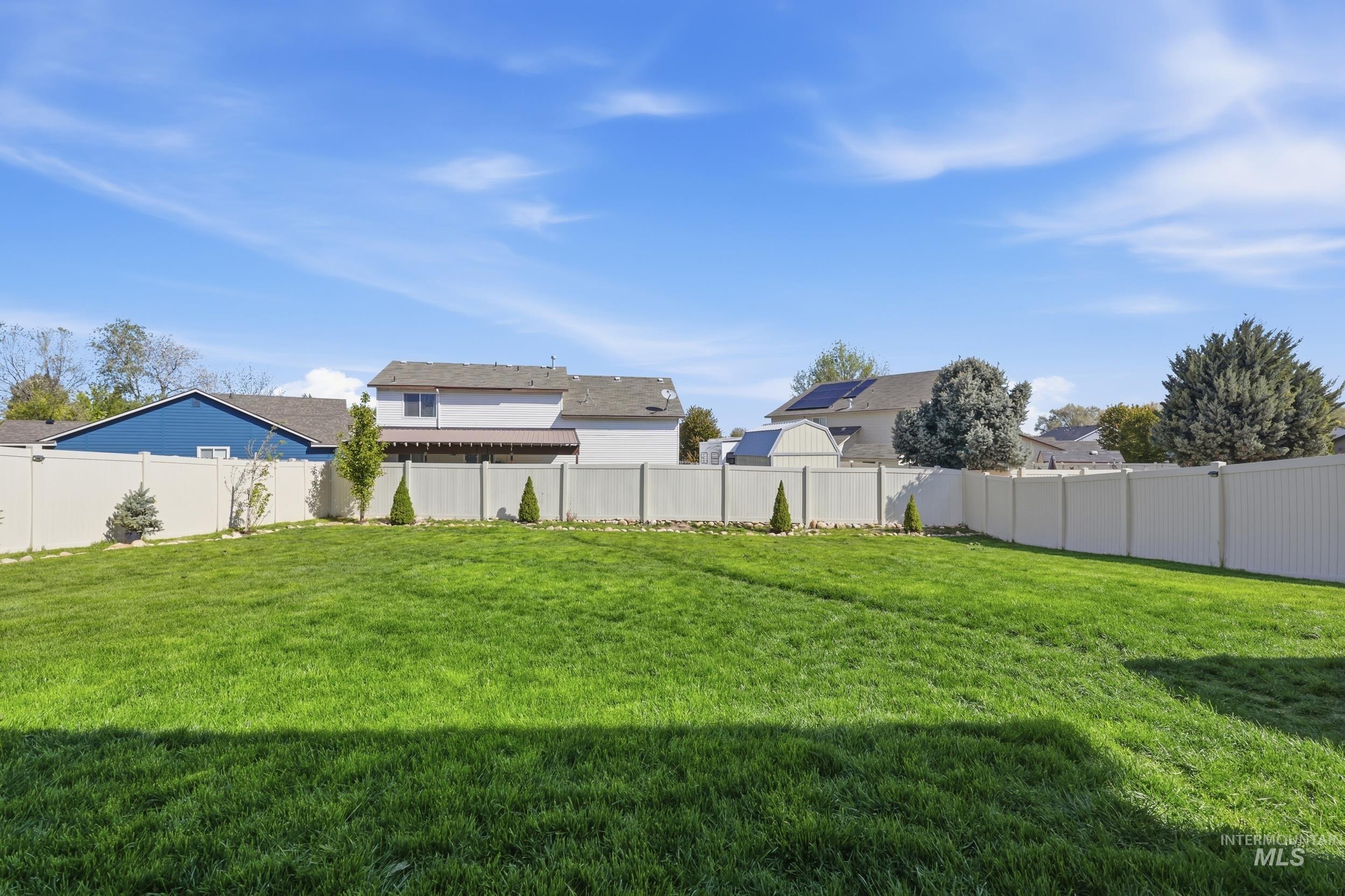 3842 E Holly Ridge Dr, Nampa, Idaho 83686, 5 Bedrooms, 4 Bathrooms, Residential For Sale, Price $589,999,MLS 98984385