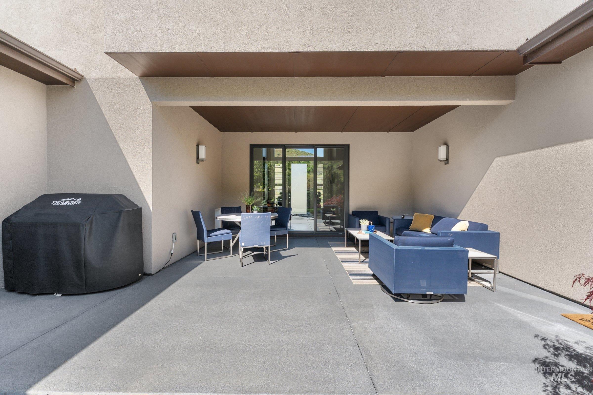 4054 N N Goshawk Place, Boise, Idaho 83703, 4 Bedrooms, 2.5 Bathrooms, Residential For Sale, Price $1,225,000, 98984386