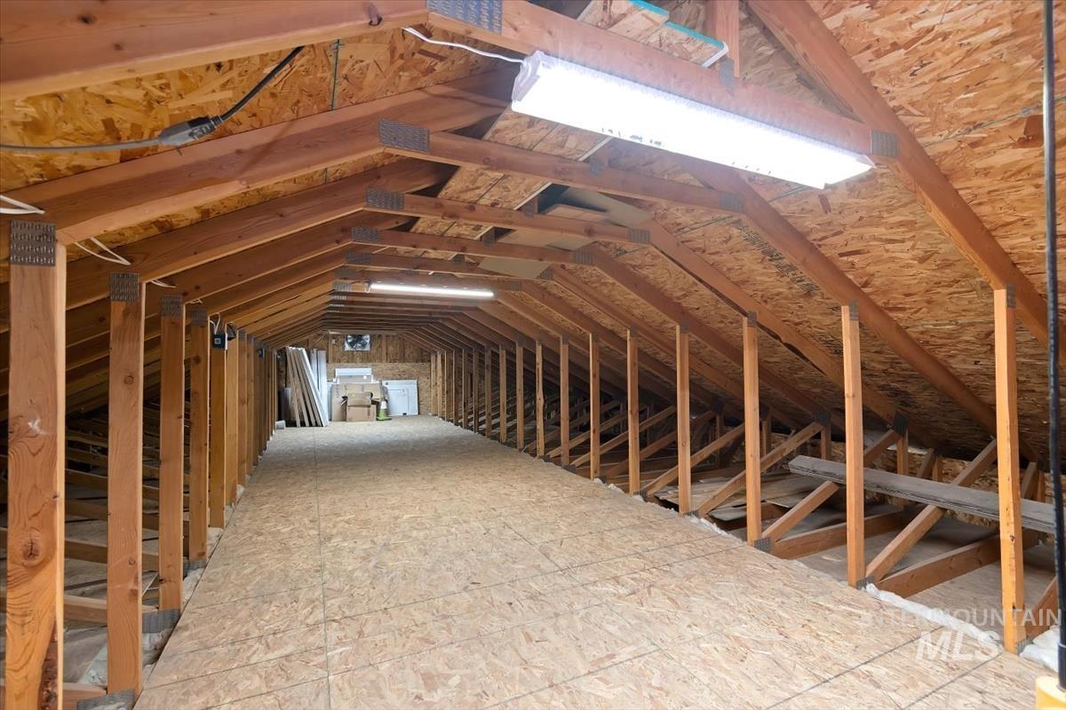 604 E 1st Street, Emmett, Idaho 83617, 4 Bedrooms, 2 Bathrooms, Residential For Sale, Price $660,000,MLS 98984388