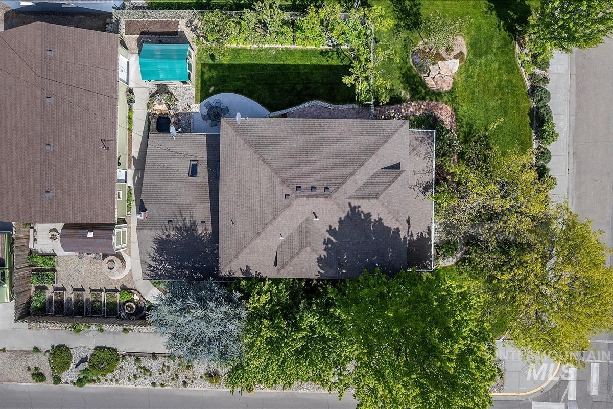 604 E 1st Street, Emmett, Idaho 83617, 4 Bedrooms, 2 Bathrooms, Residential For Sale, Price $660,000,MLS 98984388