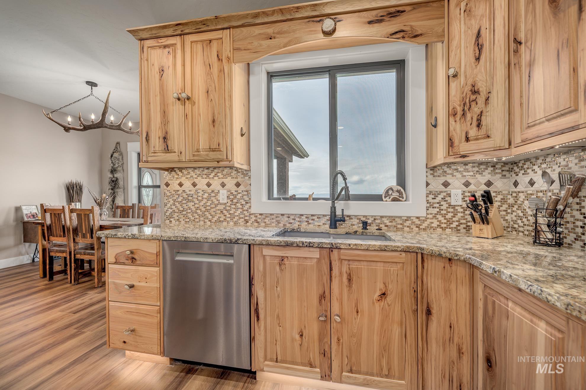 10228 Payette Heights Rd., Payette, Idaho 83661, 3 Bedrooms, 2 Bathrooms, Residential For Sale, Price $1,750,000,MLS 98984390