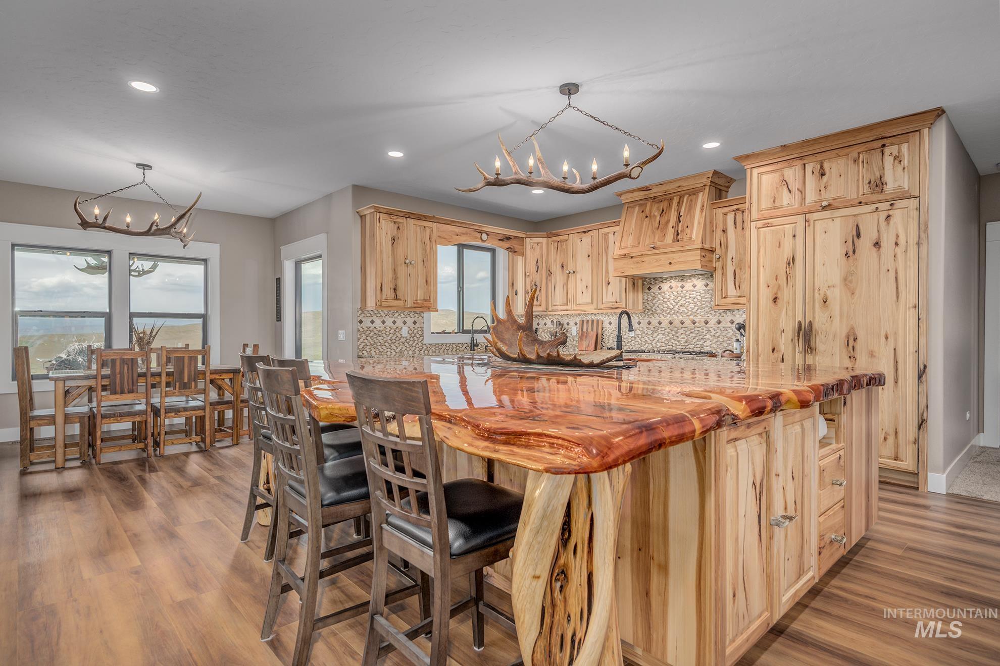 10228 Payette Heights Rd., Payette, Idaho 83661, 3 Bedrooms, 2 Bathrooms, Residential For Sale, Price $1,750,000,MLS 98984390