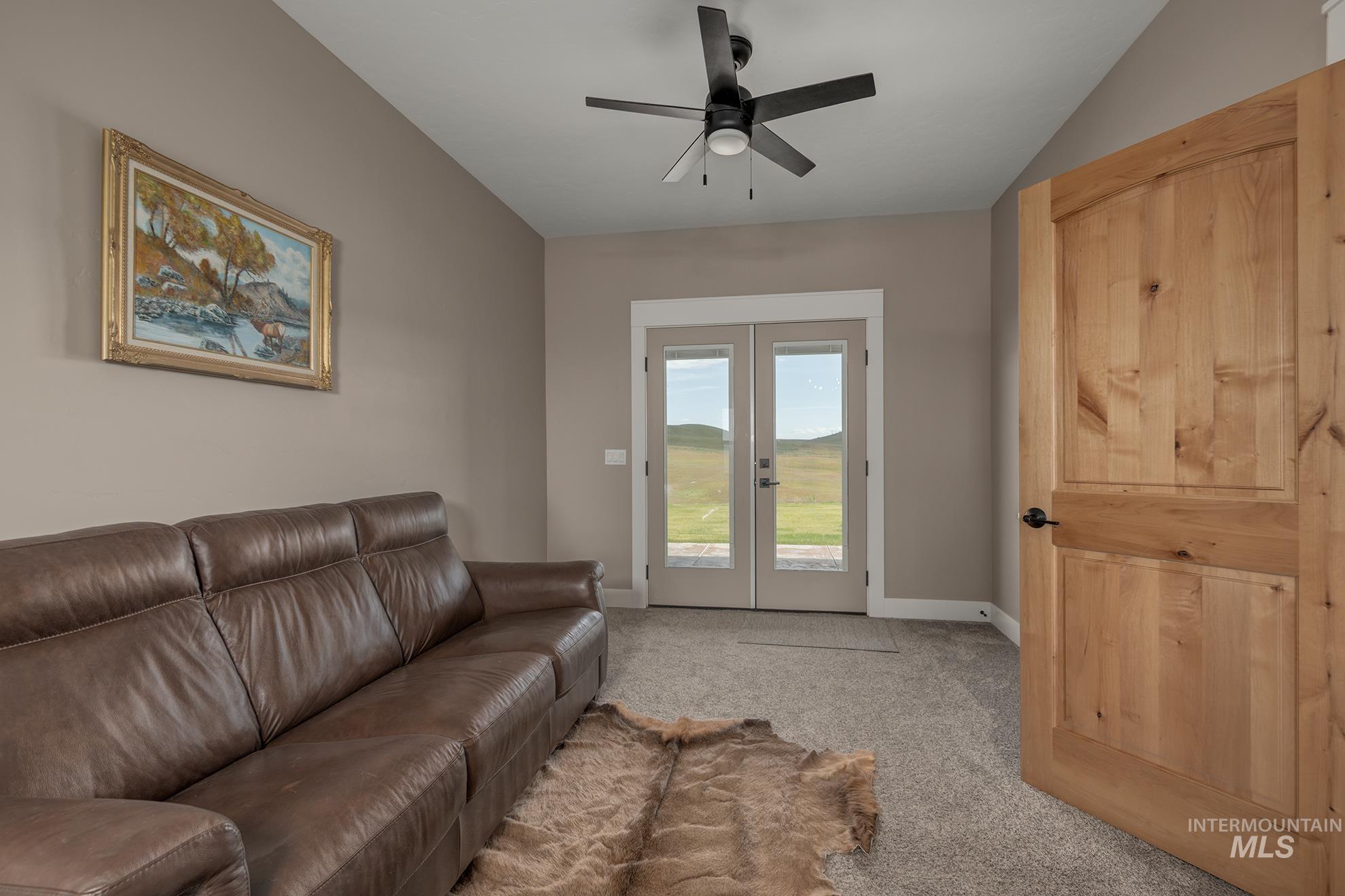 10228 Payette Heights Rd., Payette, Idaho 83661, 3 Bedrooms, 2 Bathrooms, Residential For Sale, Price $1,750,000,MLS 98984390