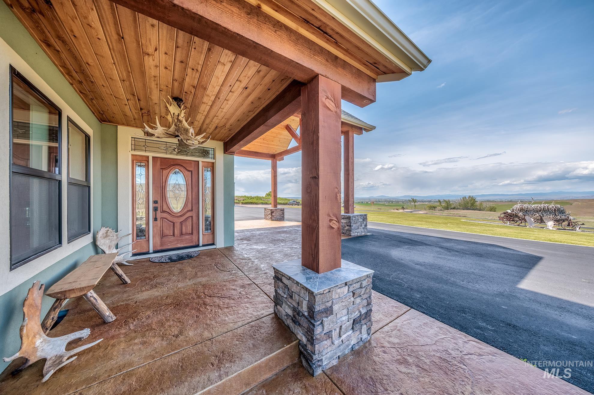 10228 Payette Heights Rd., Payette, Idaho 83661, 3 Bedrooms, 2 Bathrooms, Residential For Sale, Price $1,750,000,MLS 98984390