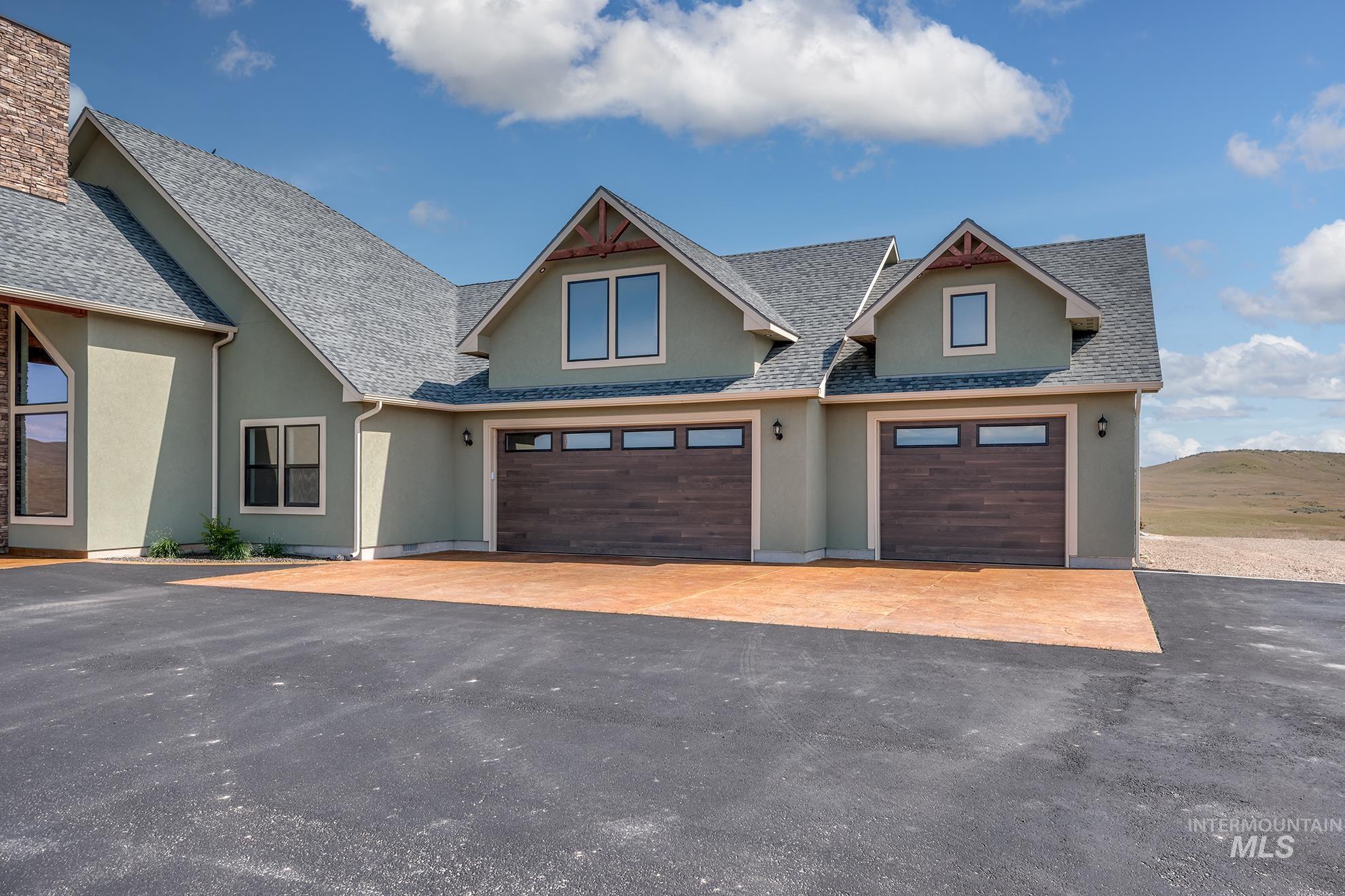 10228 Payette Heights Rd., Payette, Idaho 83661, 3 Bedrooms, 2 Bathrooms, Residential For Sale, Price $1,750,000,MLS 98984390