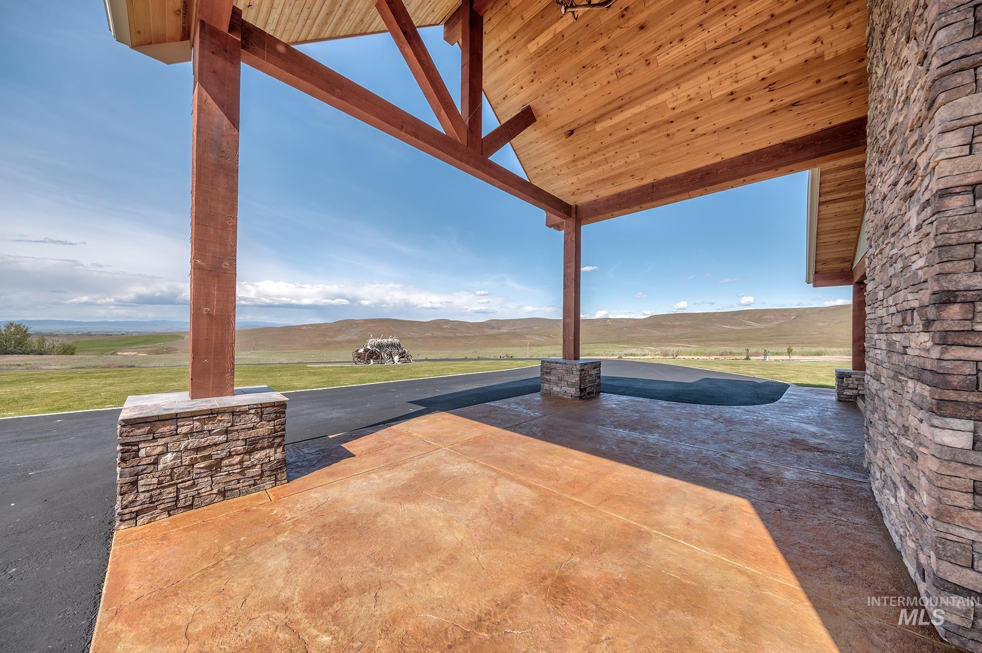 10228 Payette Heights Rd., Payette, Idaho 83661, 3 Bedrooms, 2 Bathrooms, Residential For Sale, Price $1,750,000,MLS 98984390