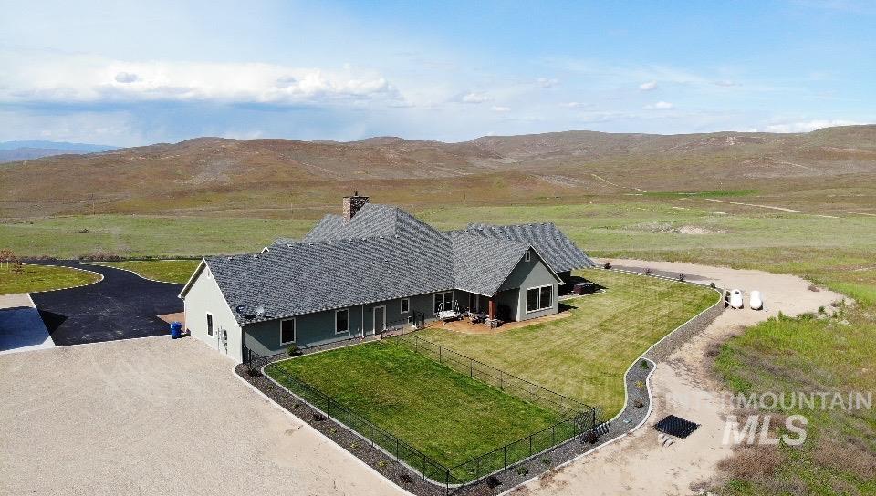 10228 Payette Heights Rd., Payette, Idaho 83661, 3 Bedrooms, 2 Bathrooms, Residential For Sale, Price $1,750,000,MLS 98984390