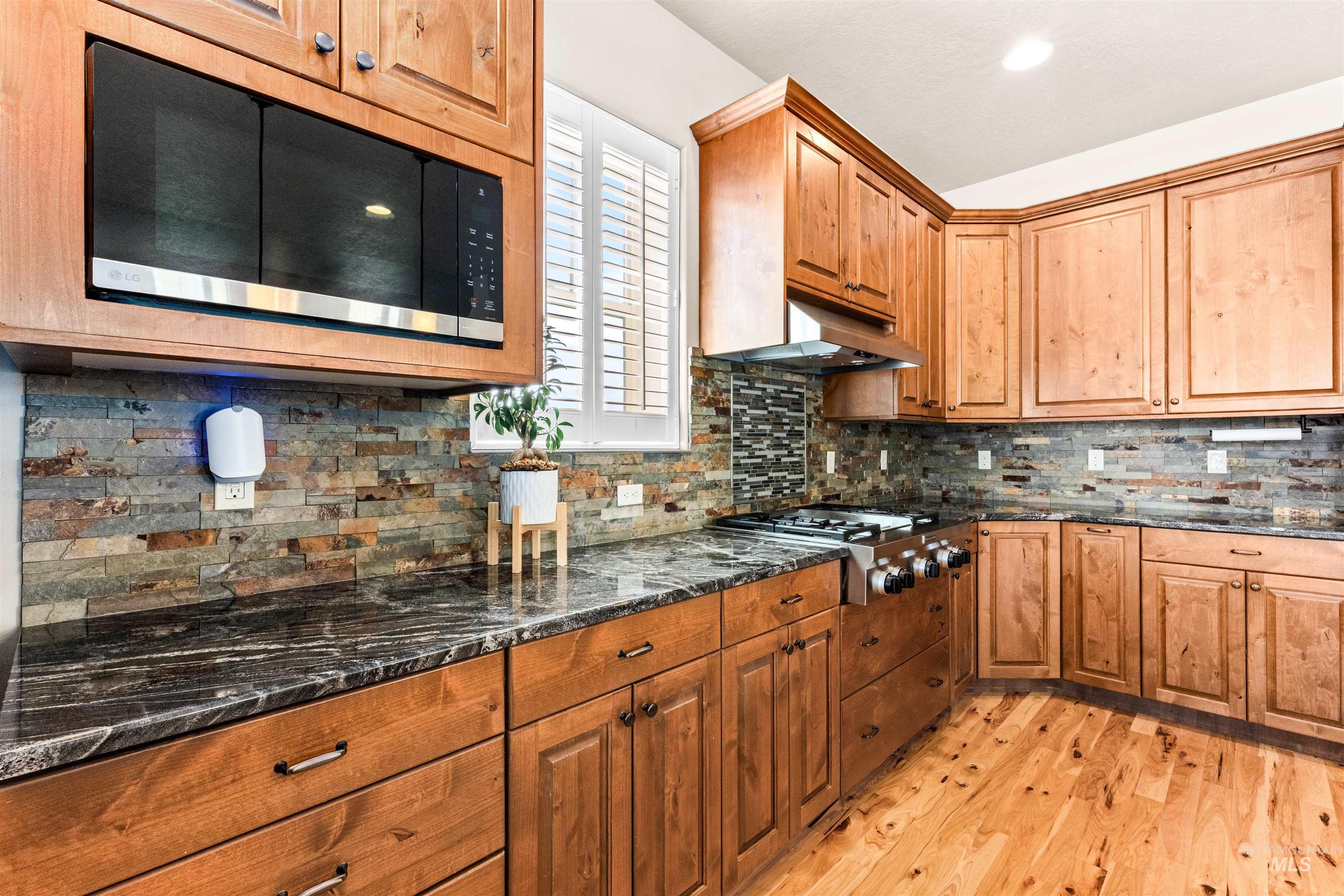 8020 Upland Drive, Nampa, Idaho 83686, 6 Bedrooms, 3.5 Bathrooms, Residential For Sale, Price $1,175,000, 98984398