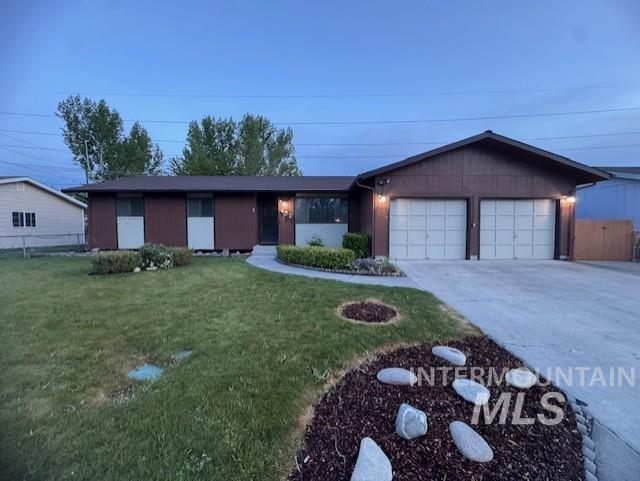432 Meadows Lane, Twin Falls, Idaho 83301, 5 Bedrooms, 3 Bathrooms, Residential For Sale, Price $415,000,MLS 98984399