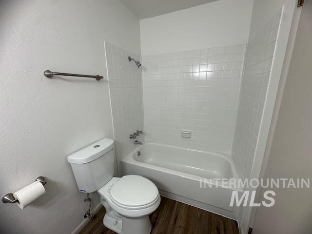 432 Meadows Lane, Twin Falls, Idaho 83301, 5 Bedrooms, 3 Bathrooms, Residential For Sale, Price $415,000,MLS 98984399