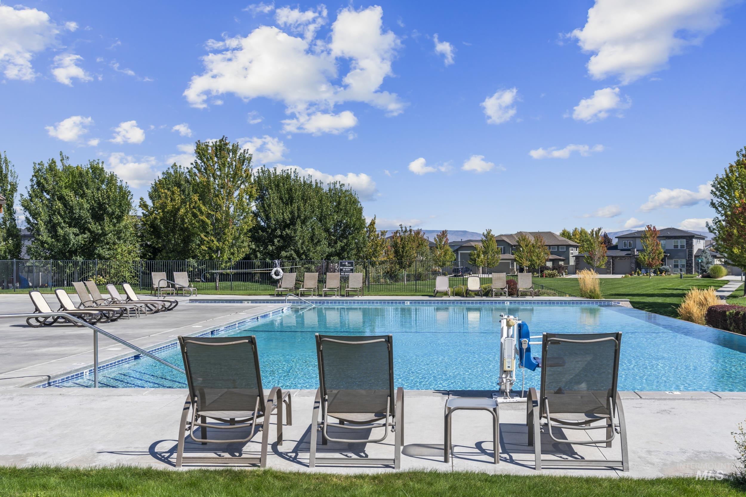 2935 E Renwick Ct., Meridian, Idaho 83642, 3 Bedrooms, 2.5 Bathrooms, Residential For Sale, Price $735,000,MLS 98984410