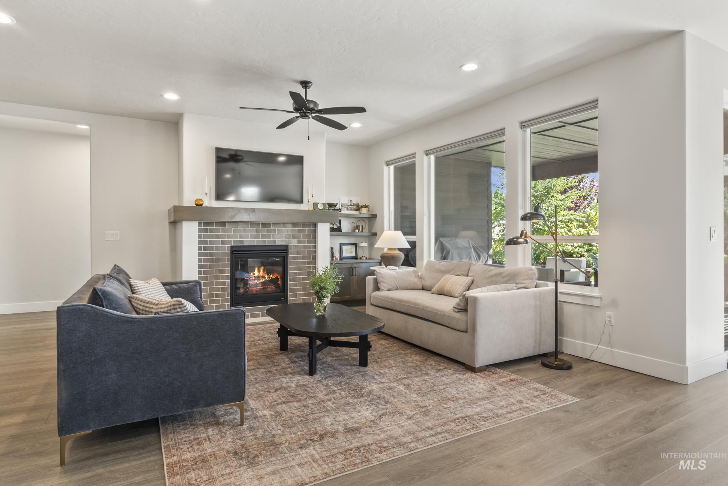 2935 E Renwick Ct., Meridian, Idaho 83642, 3 Bedrooms, 2.5 Bathrooms, Residential For Sale, Price $735,000,MLS 98984410