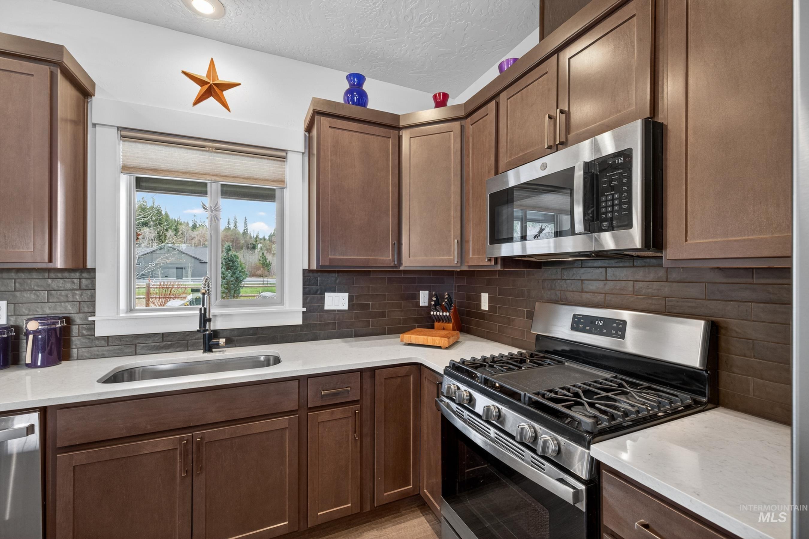 1126 Mo's Way, McCall, Idaho 83638, 3 Bedrooms, 2 Bathrooms, Residential For Sale, Price $879,500,MLS 98984412