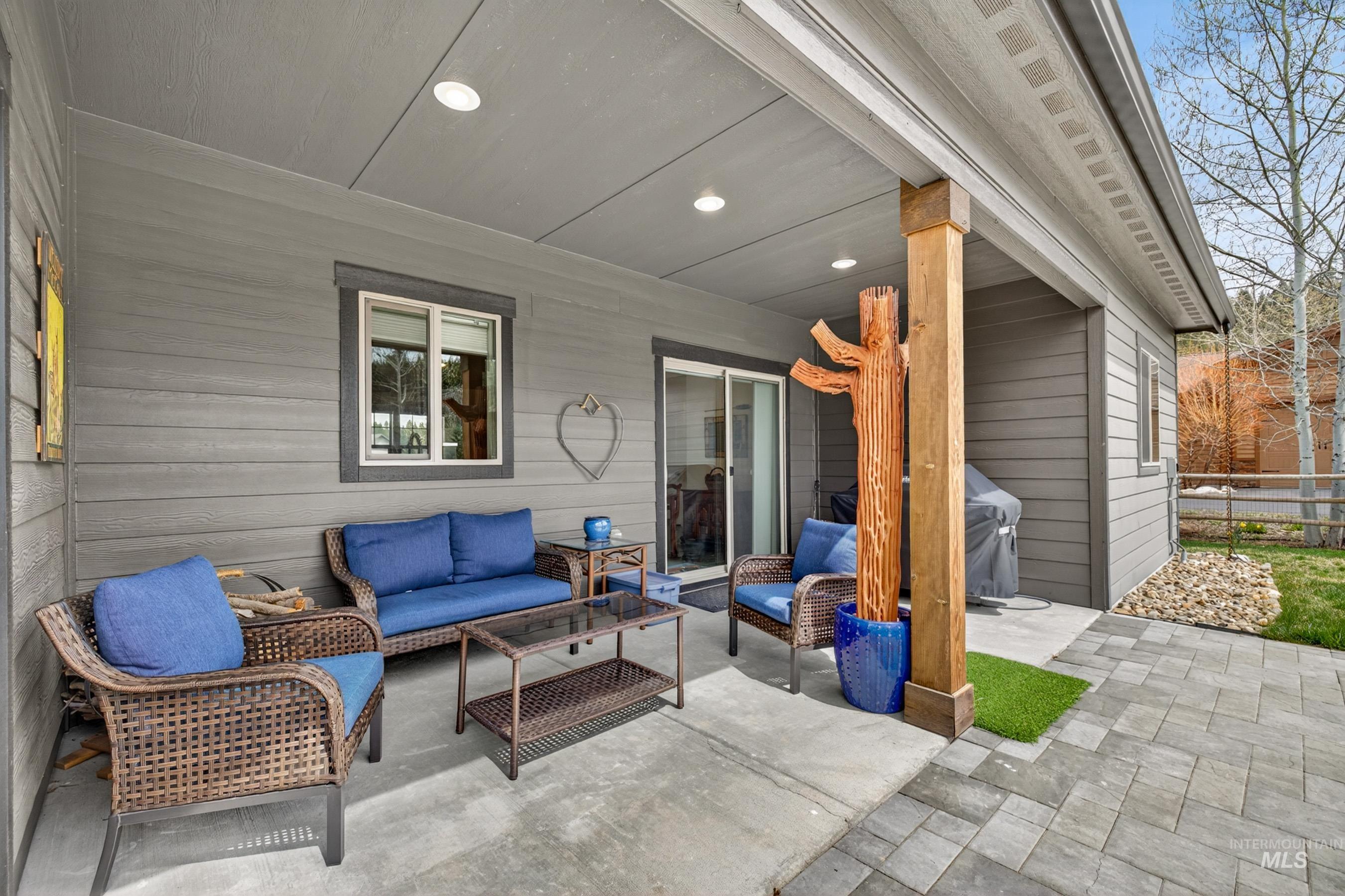 1126 Mo's Way, McCall, Idaho 83638, 3 Bedrooms, 2 Bathrooms, Residential For Sale, Price $879,500,MLS 98984412