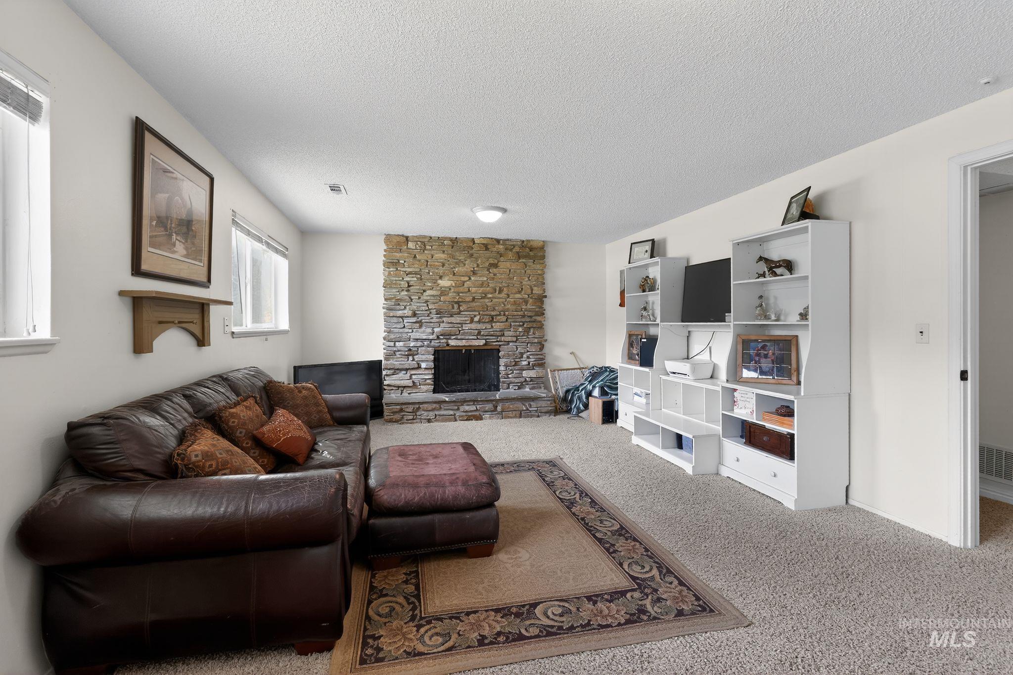 10100 W Saranac Dr, Boise, Idaho 83709, 4 Bedrooms, 3 Bathrooms, Residential For Sale, Price $799,000, 98984413