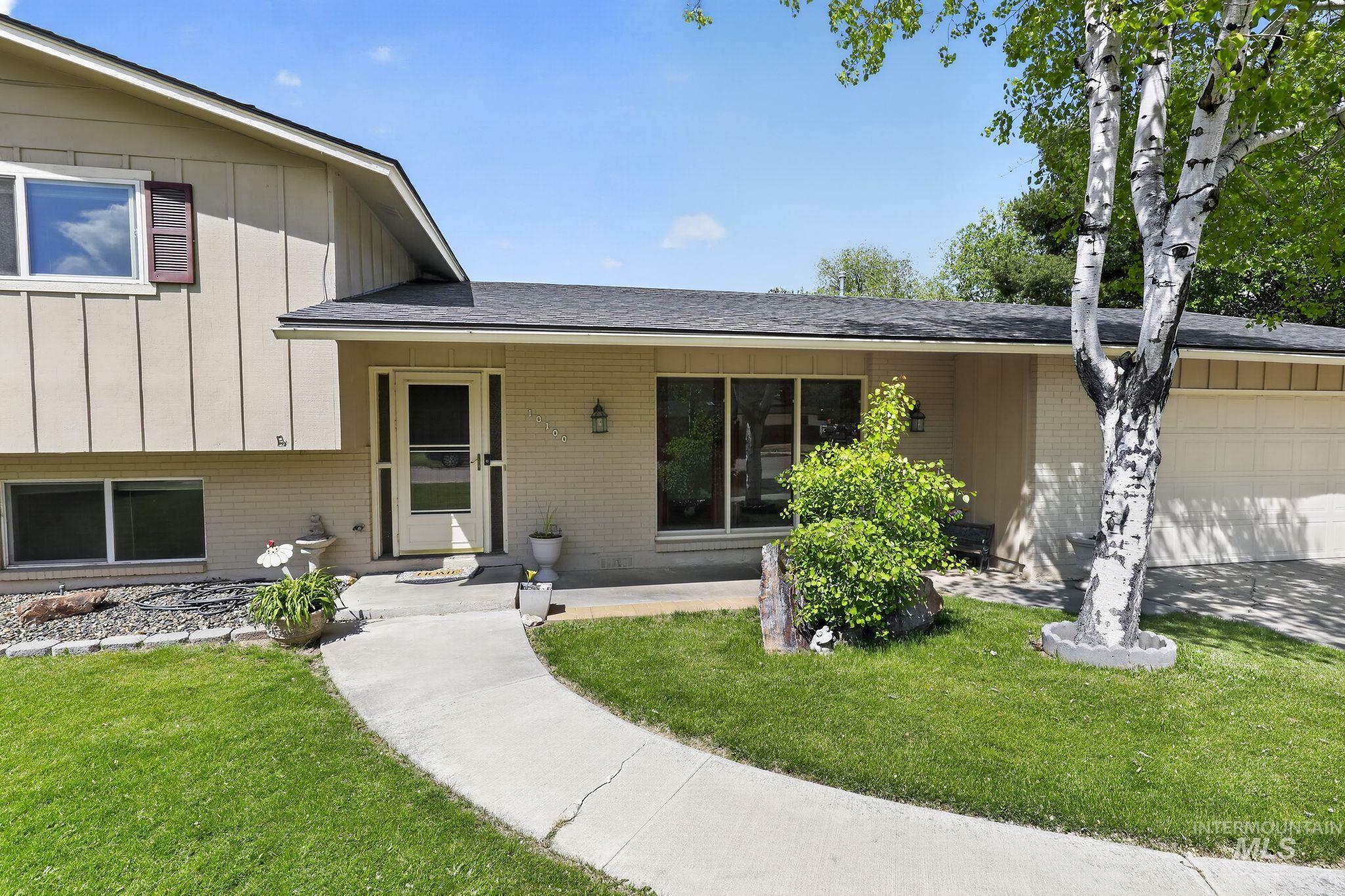 10100 W Saranac Dr, Boise, Idaho 83709, 4 Bedrooms, 3 Bathrooms, Residential For Sale, Price $850,000, 98984413
