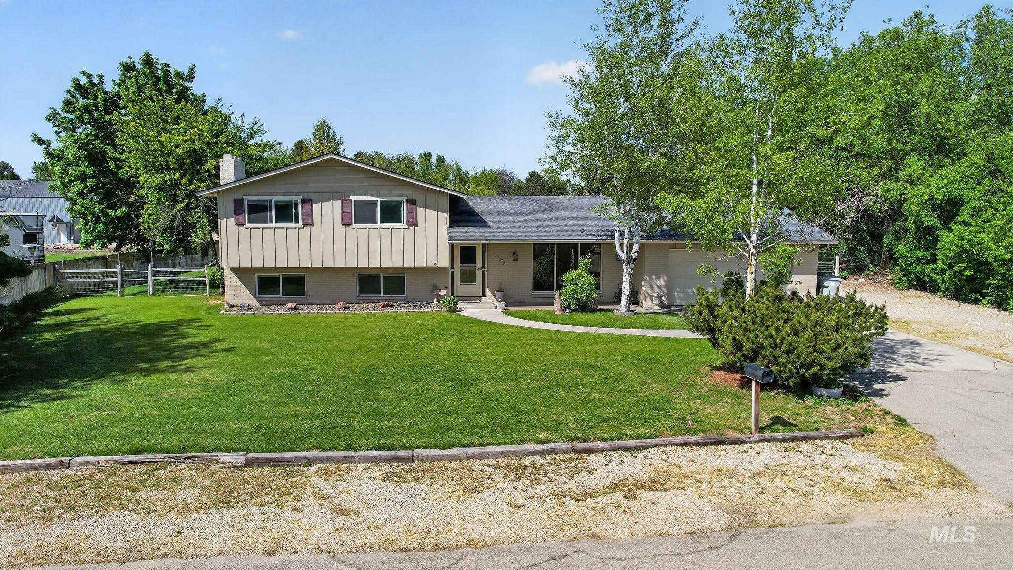 10100 W Saranac Dr, Boise, Idaho 83709, 4 Bedrooms, 3 Bathrooms, Residential For Sale, Price $799,000, 98984413