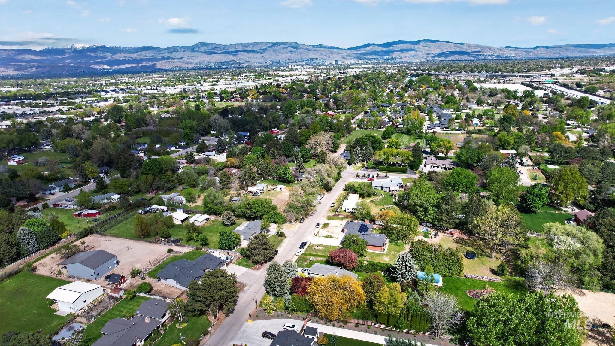 10100 W Saranac Dr, Boise, Idaho 83709, 4 Bedrooms, 3 Bathrooms, Residential For Sale, Price $799,000, 98984413