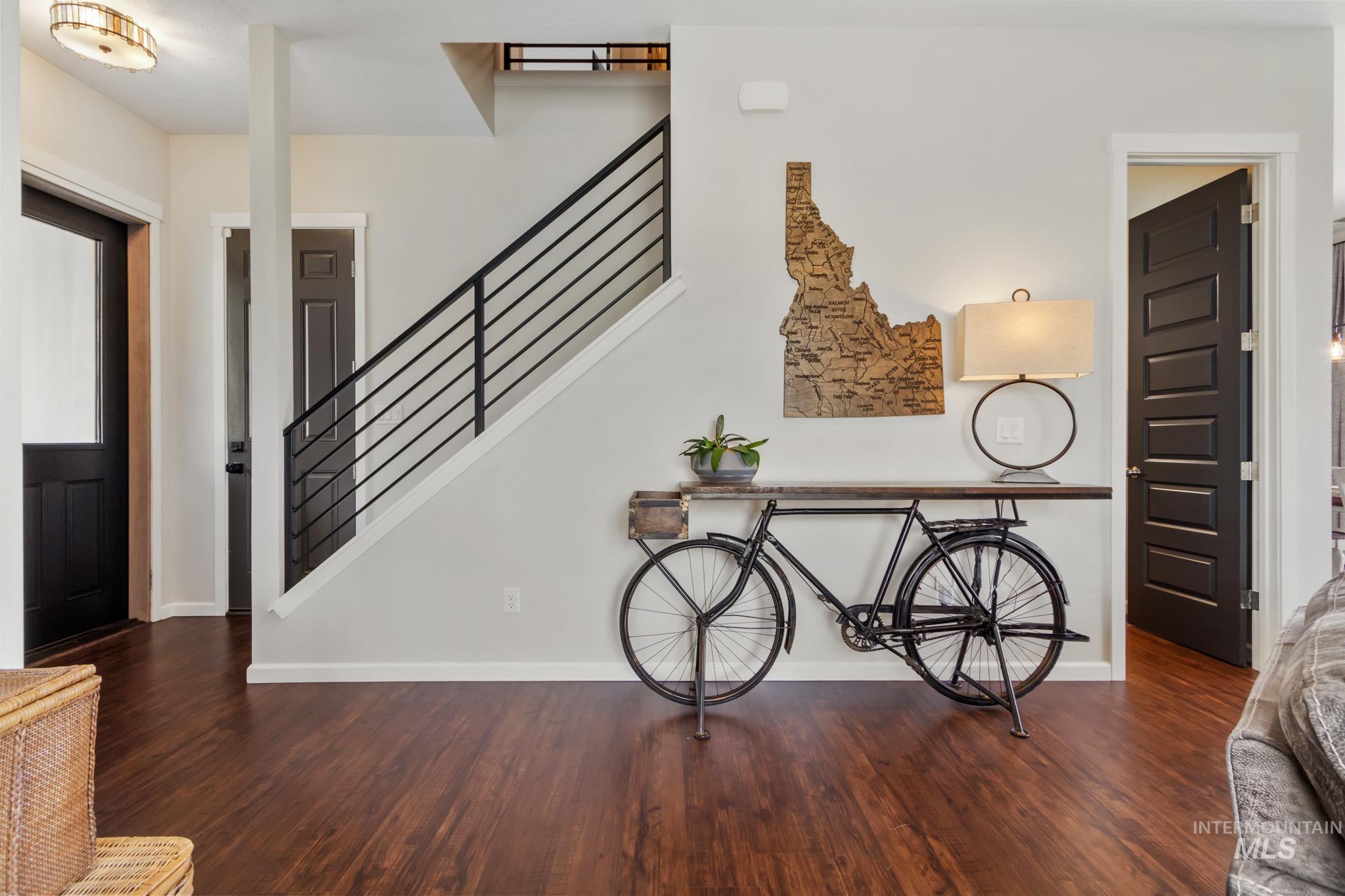 85 Trails End Way, Boise, Idaho 83716, 3 Bedrooms, 3 Bathrooms, Residential For Sale, Price $945,000,MLS 98984414