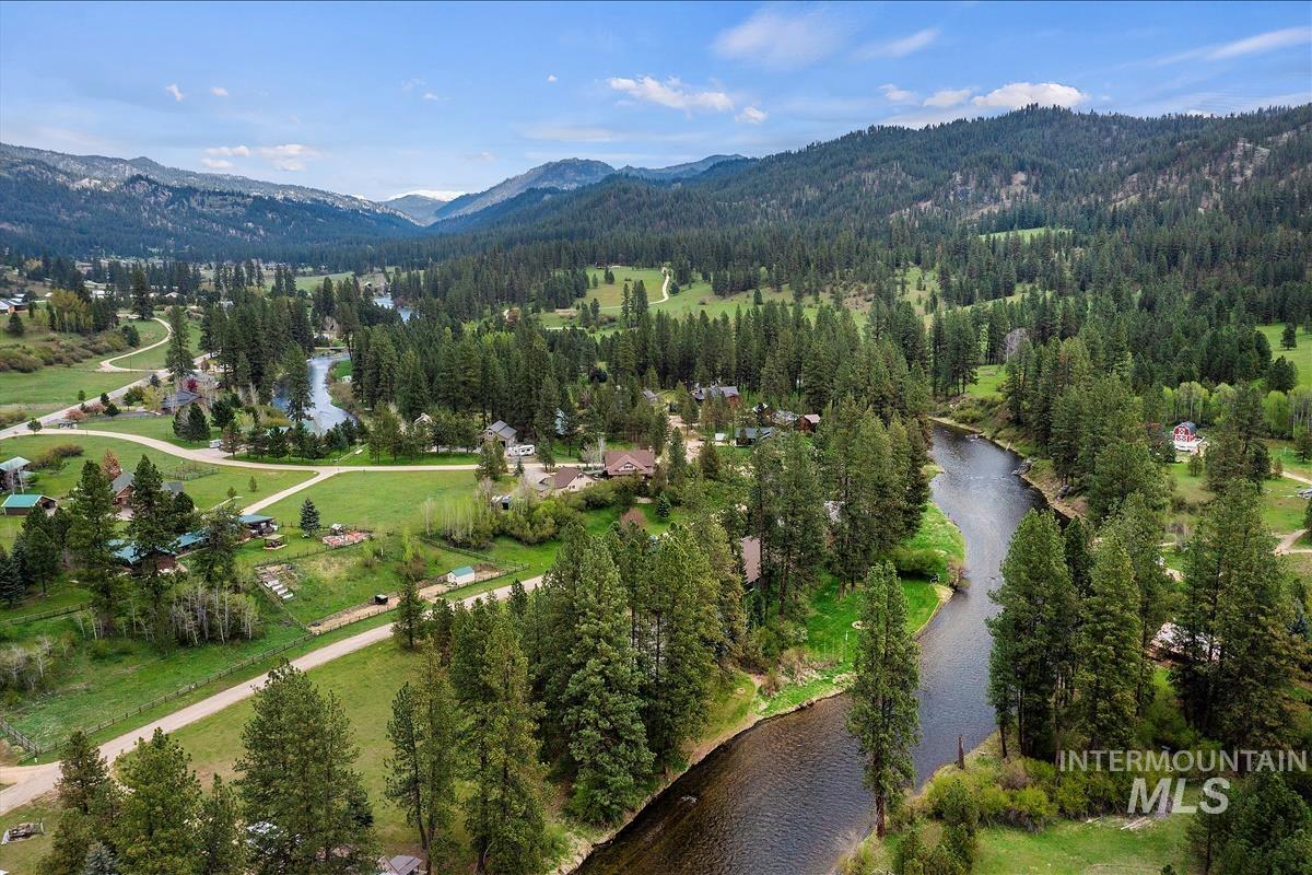 29 River Rd, Garden Valley, Idaho 83622, 3 Bedrooms, 2 Bathrooms, Residential For Sale, Price $1,200,000, 98984416