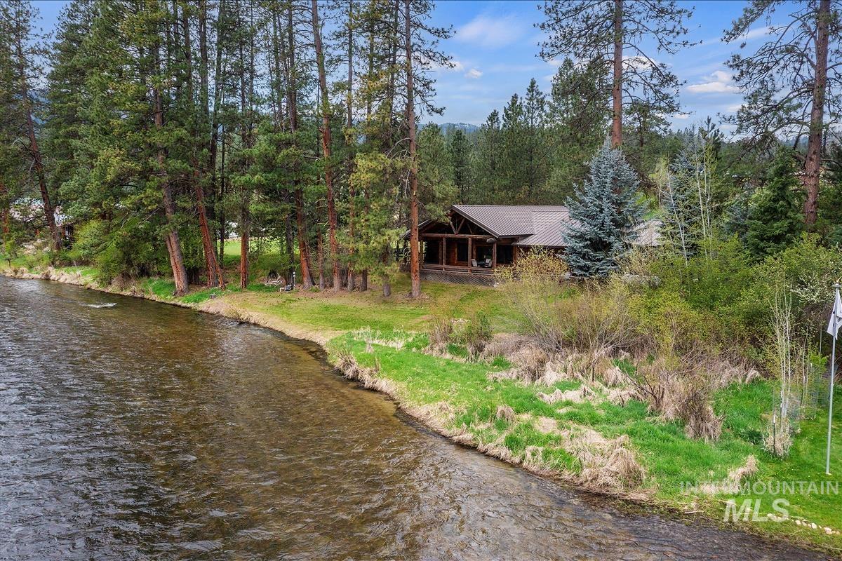 29 River Rd, Garden Valley, Idaho 83622, 3 Bedrooms, 2 Bathrooms, Residential For Sale, Price $1,200,000, 98984416