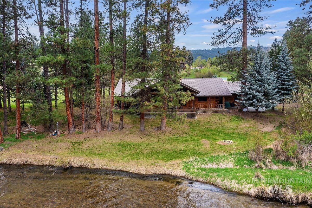 29 River Rd, Garden Valley, Idaho 83622, 3 Bedrooms, 2 Bathrooms, Residential For Sale, Price $1,200,000, 98984416